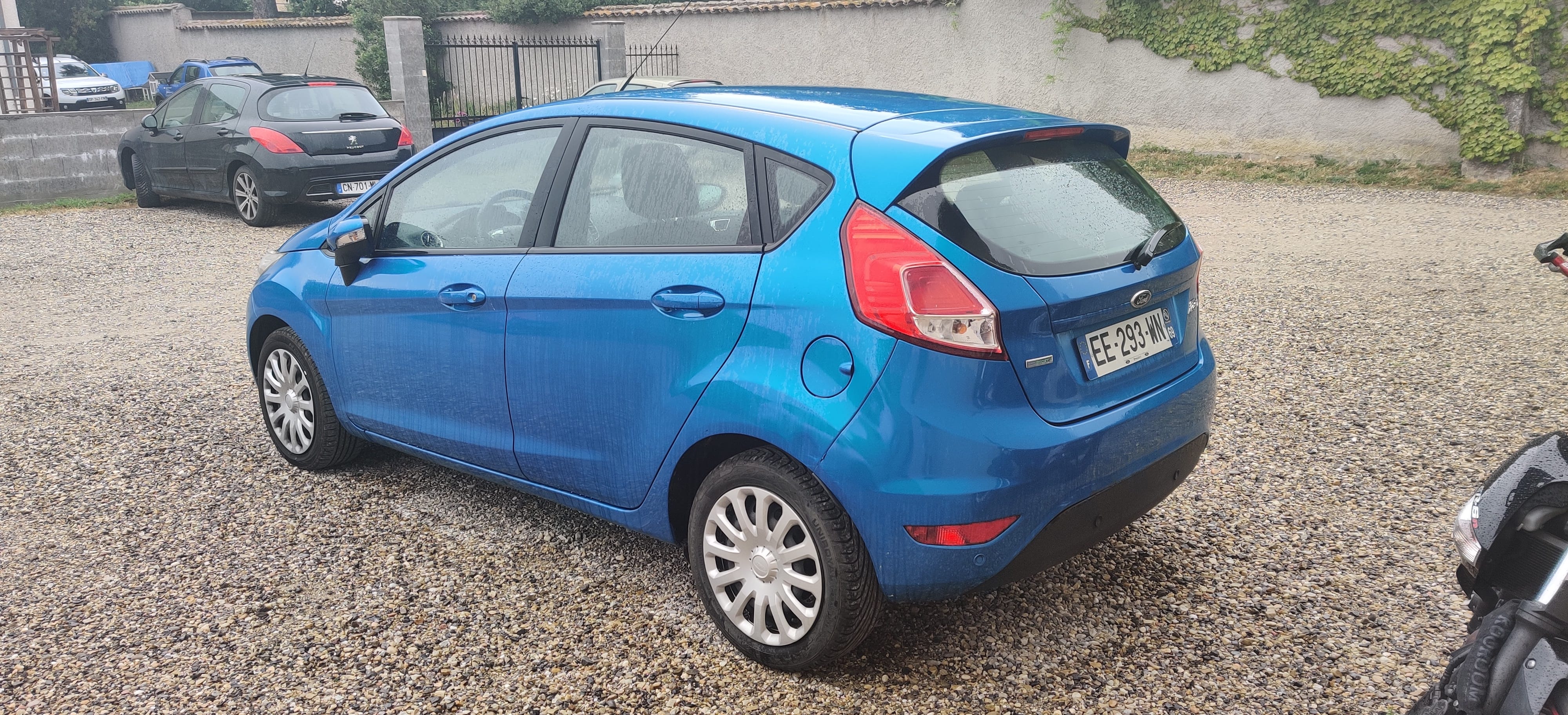 Ford Fiesta 100cv 5 vitesses avec Climatisation