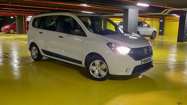 Dacia Lodgy EQ817PX, 2017, Essence 95, 7 places