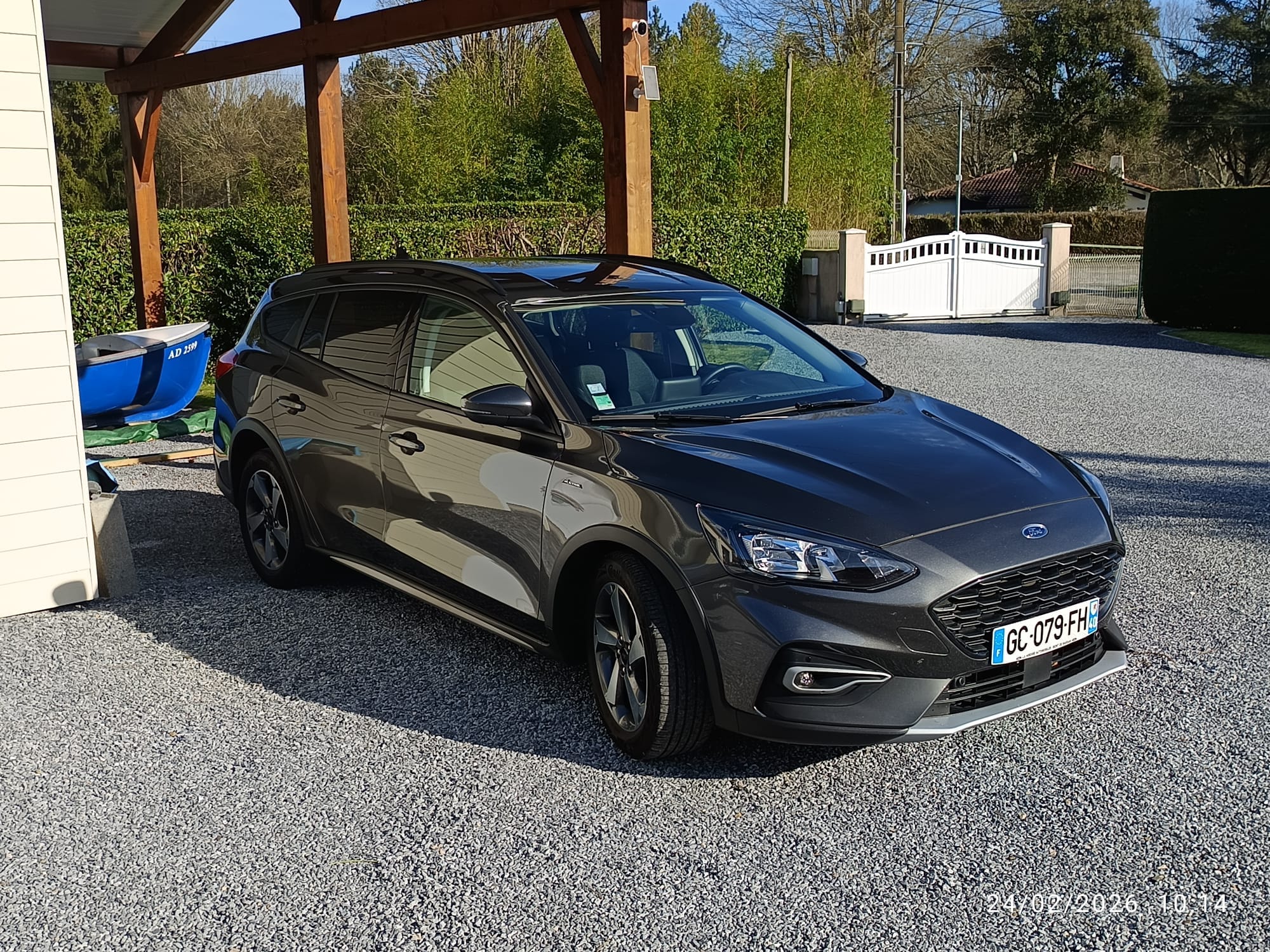 Ford Focus SW, 2021, Essence 95 / Électrique (hybride)