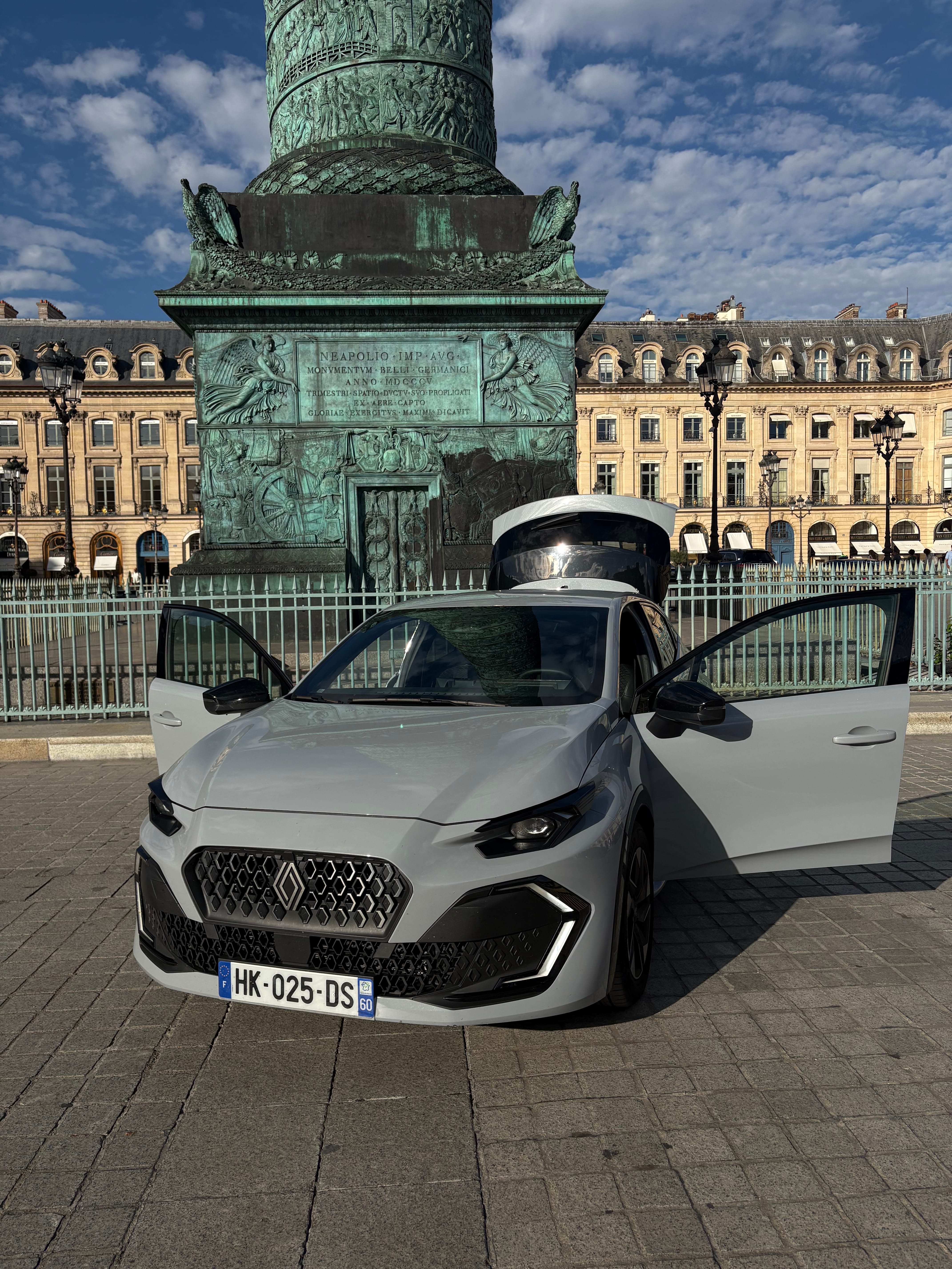 Renault Clio E-tech avec Caméra de recul
