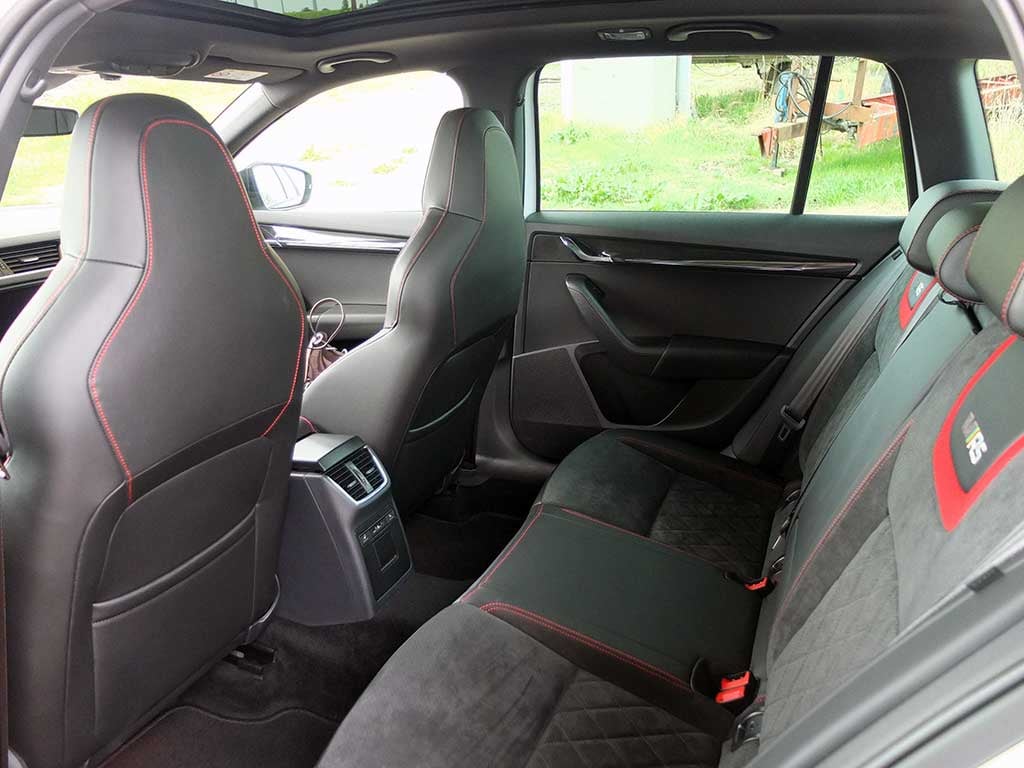 Skoda Octavia RS avec Régulateur de vitesse