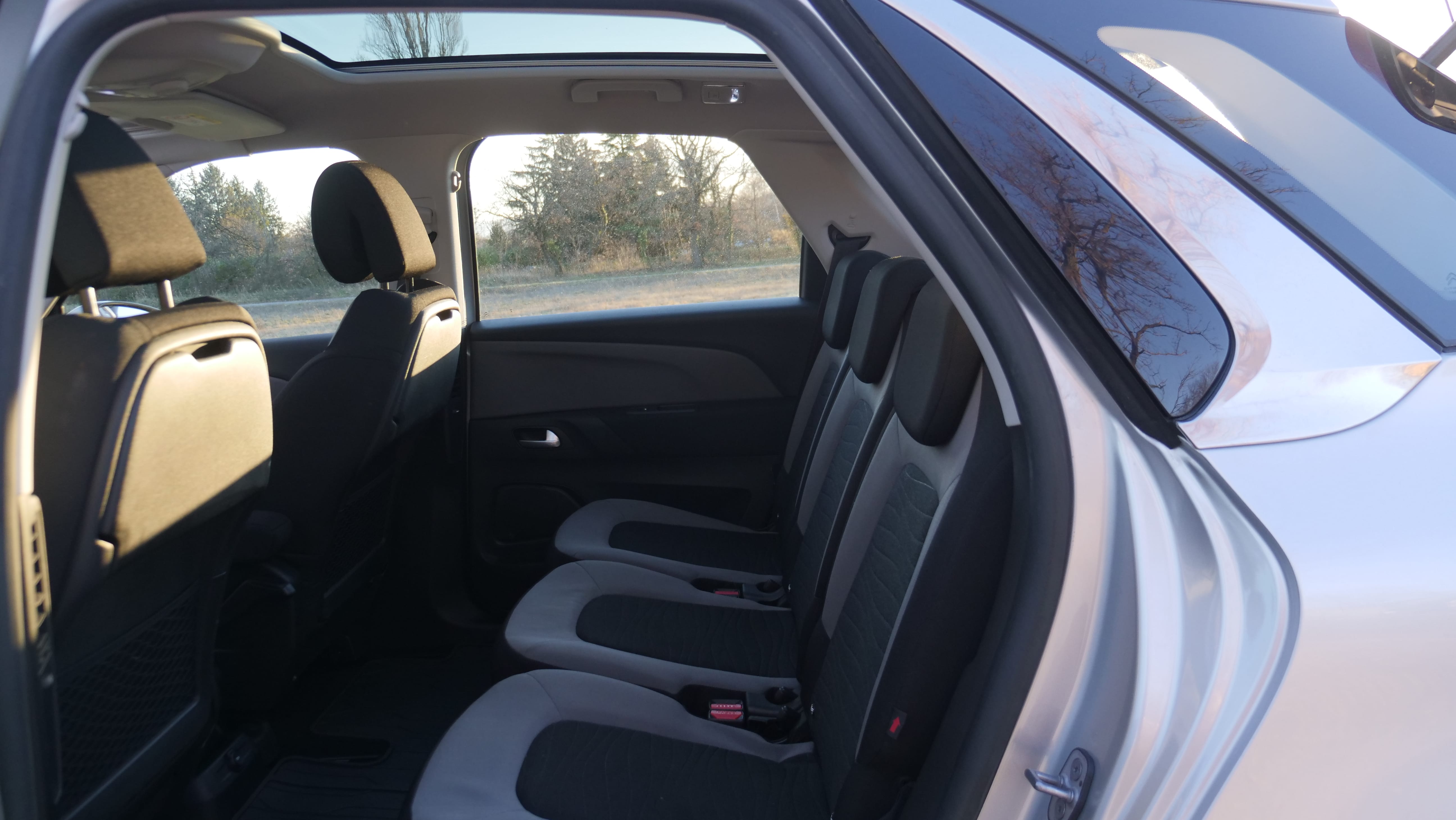 Citroen C4 Picasso 1.6 HDi  Automatique avec Audio Bluetooth