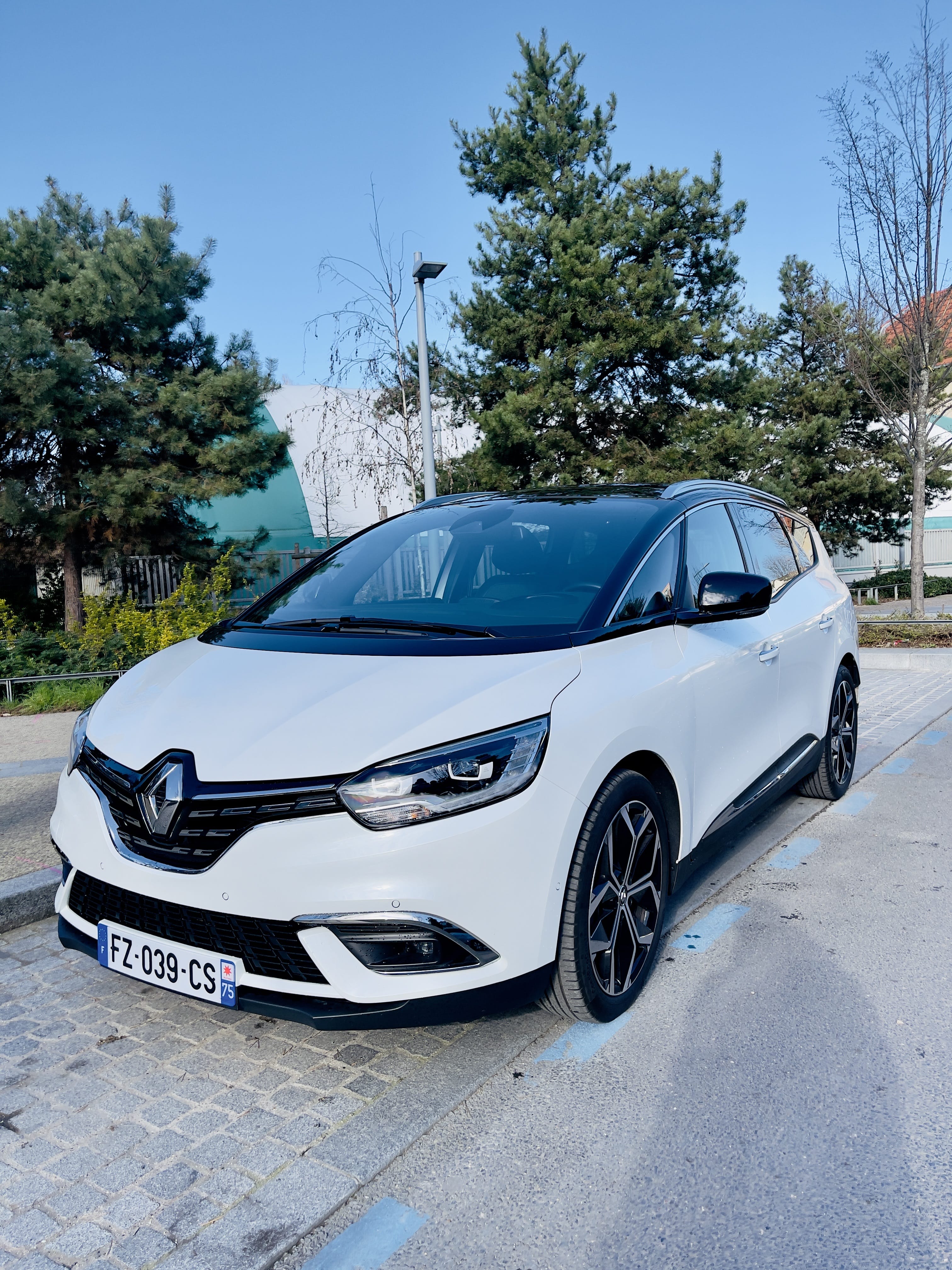 Renault Scenic Grand 7 places full option, 2021, Essence 95, automatique, 7 places