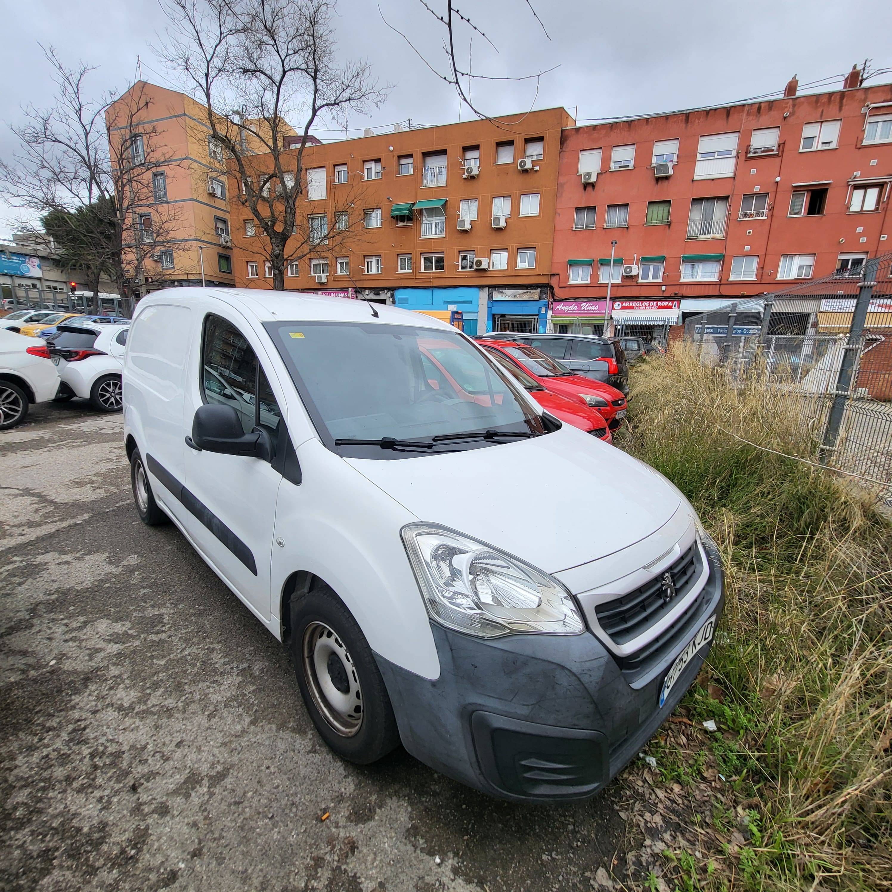 Peugeot Partner con Control de velocidad