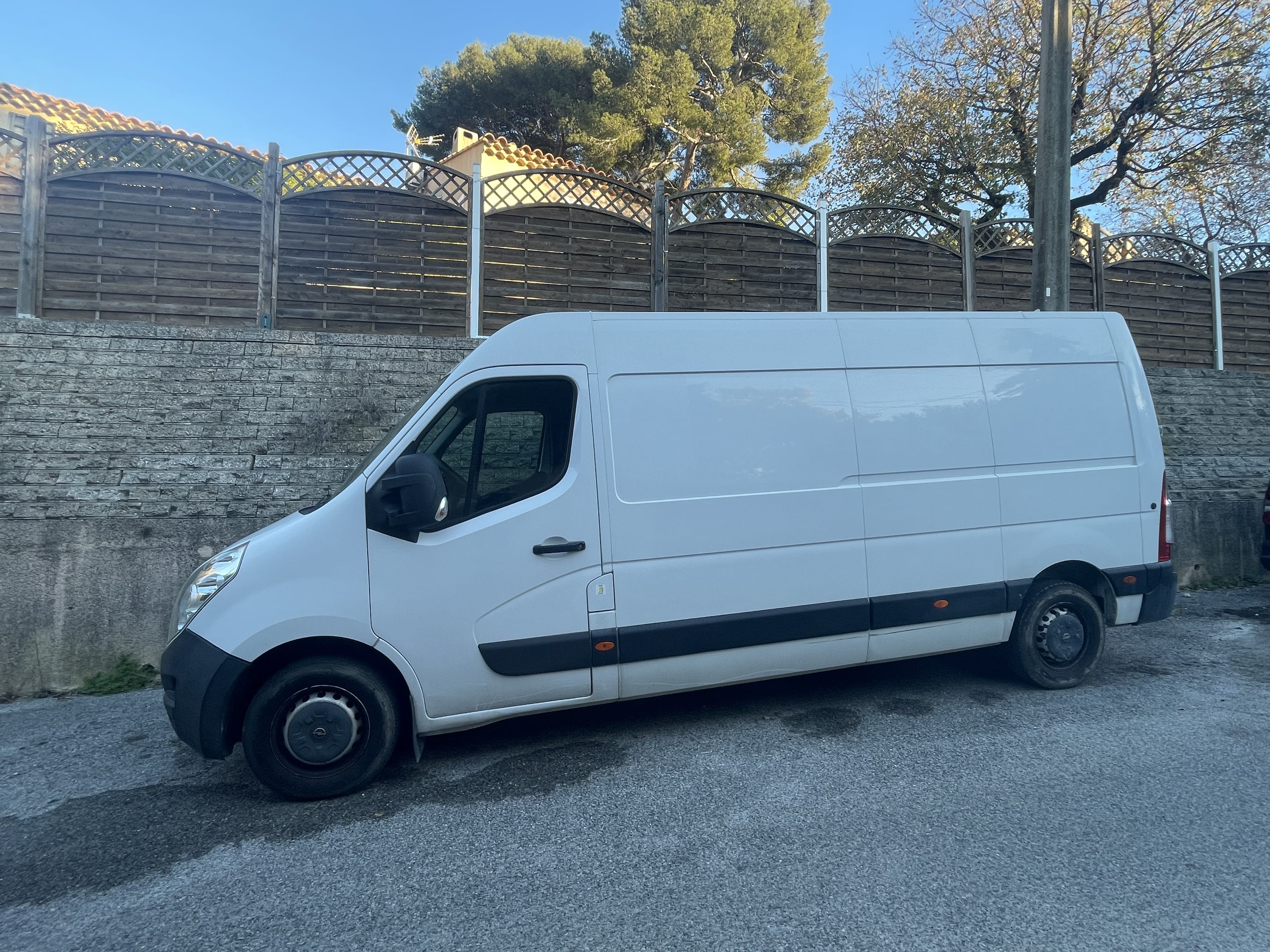 Opel Movano 2,3L CDTI 170 avec Climatisation