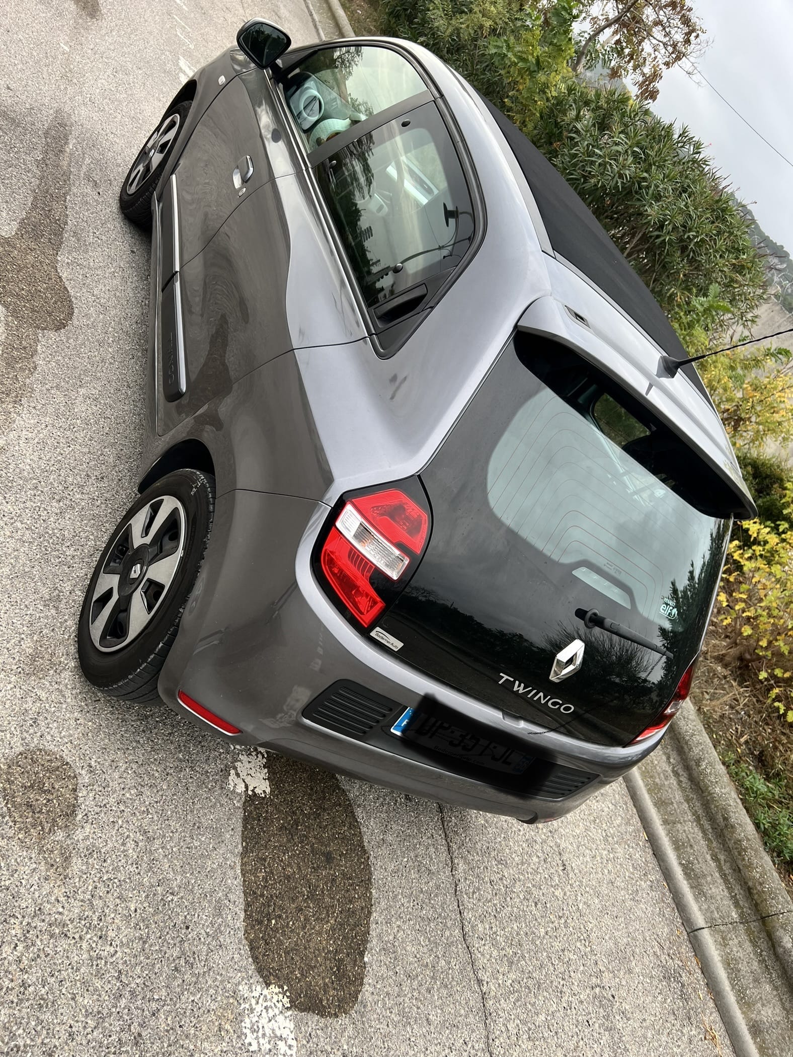 Renault Twingo avec Entrée audio / iPod