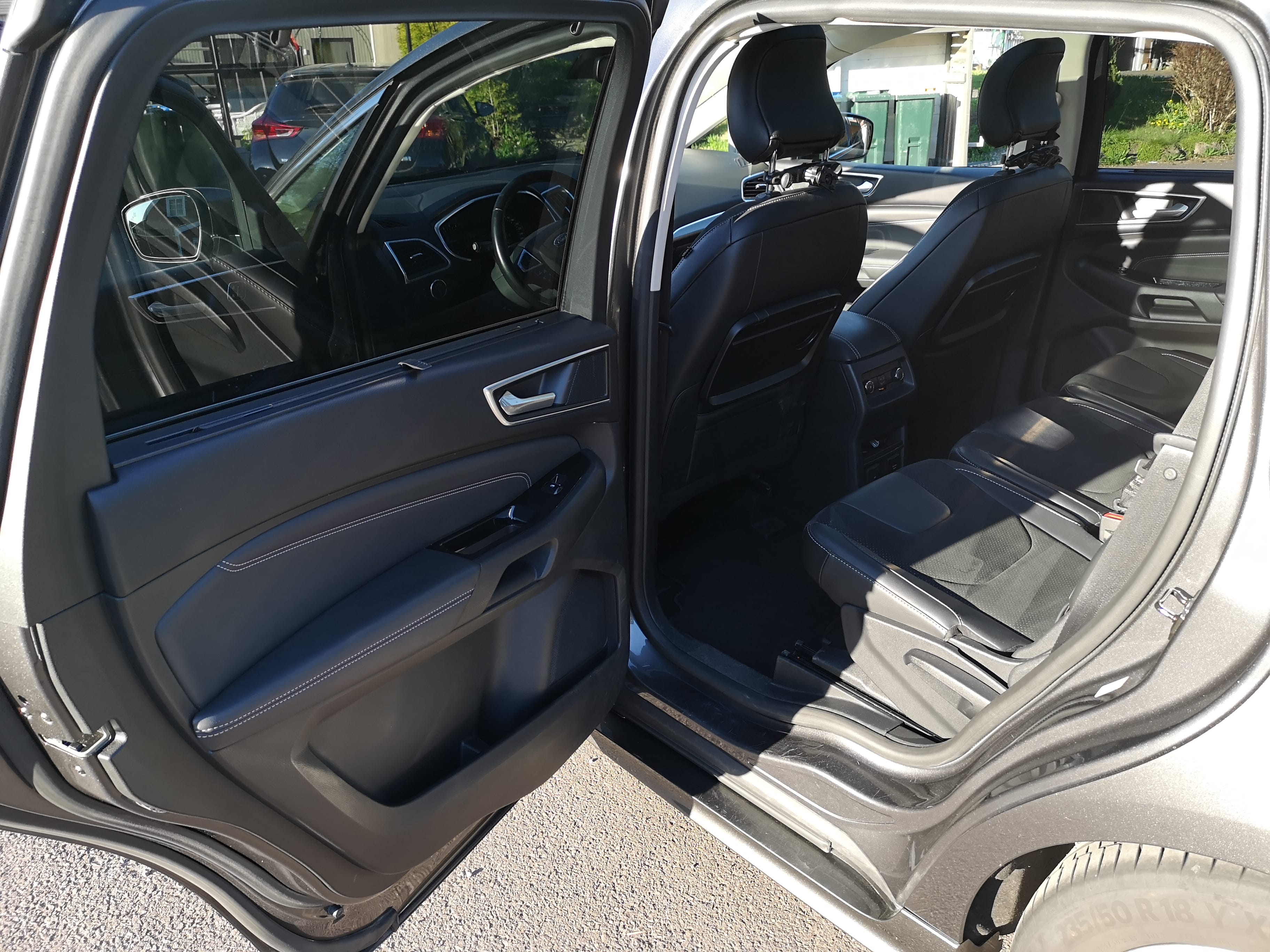 Ford S-Max med Babysete