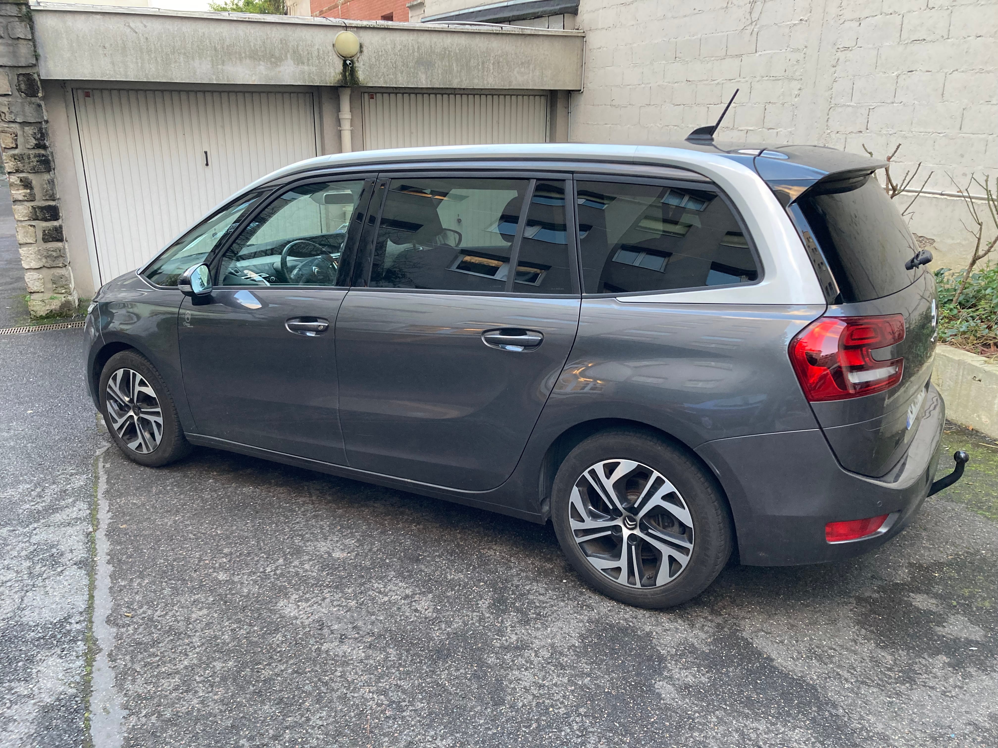 Citroen C4 Spacetourer avec Climatisation