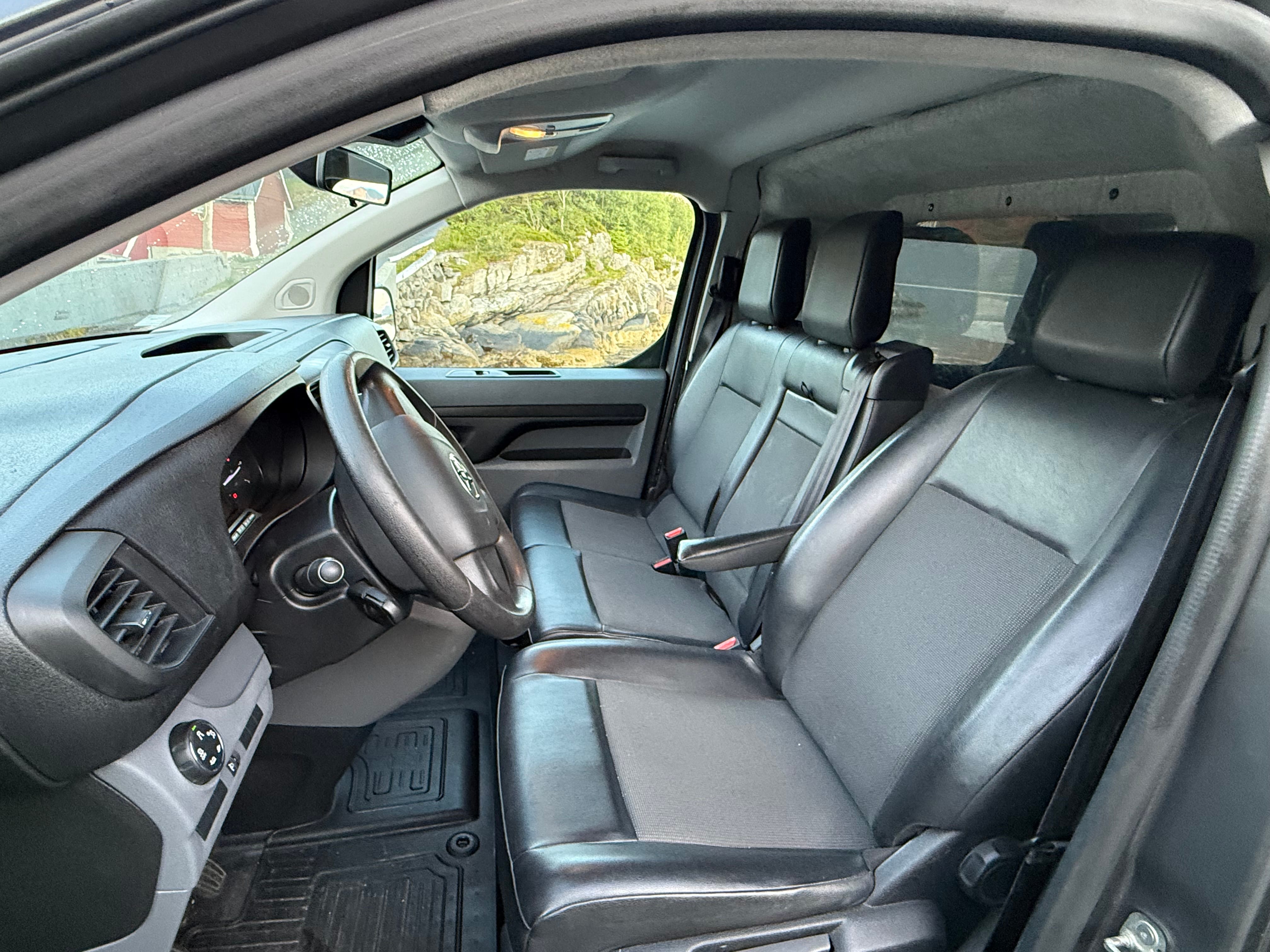 Toyota Proace Varebil med Bluetooth audio