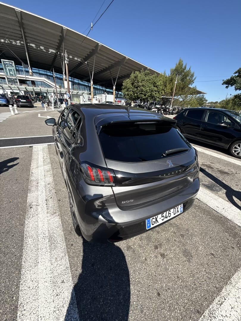 Peugeot 208 avec Caméra de recul