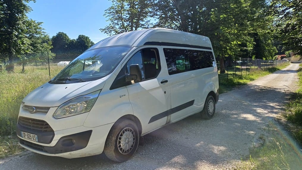 Ford Transit Passenger Van avec Climatisation