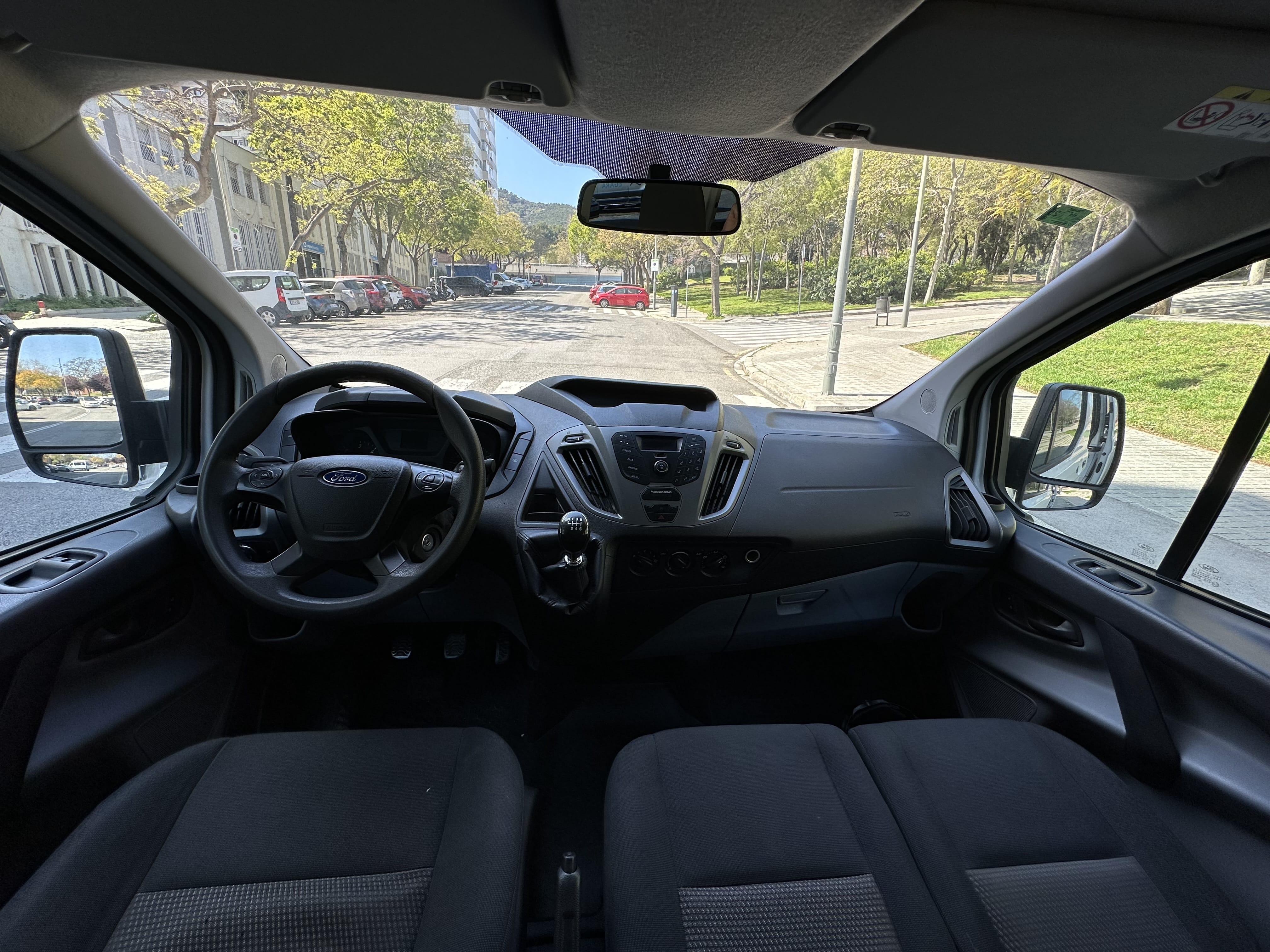 Ford Transit Custom Kombi JHZ med Bluetooth audio