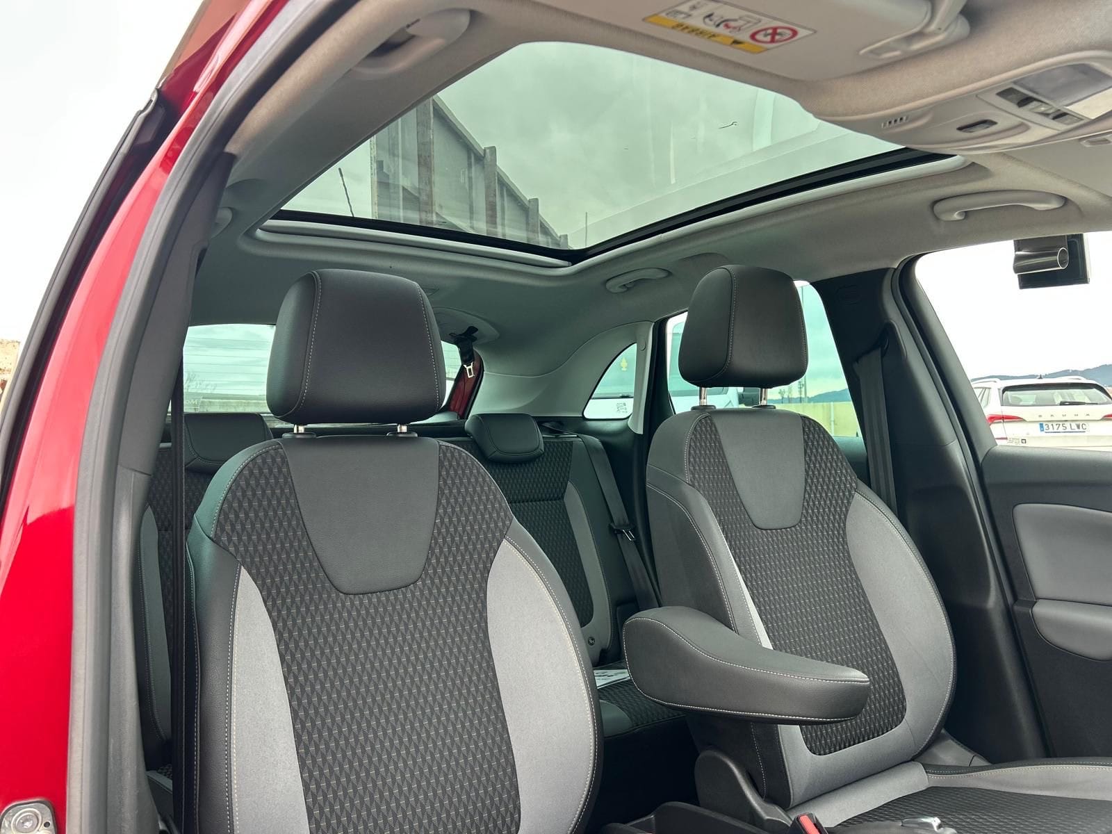 Opel Crossland med Cruisekontroll