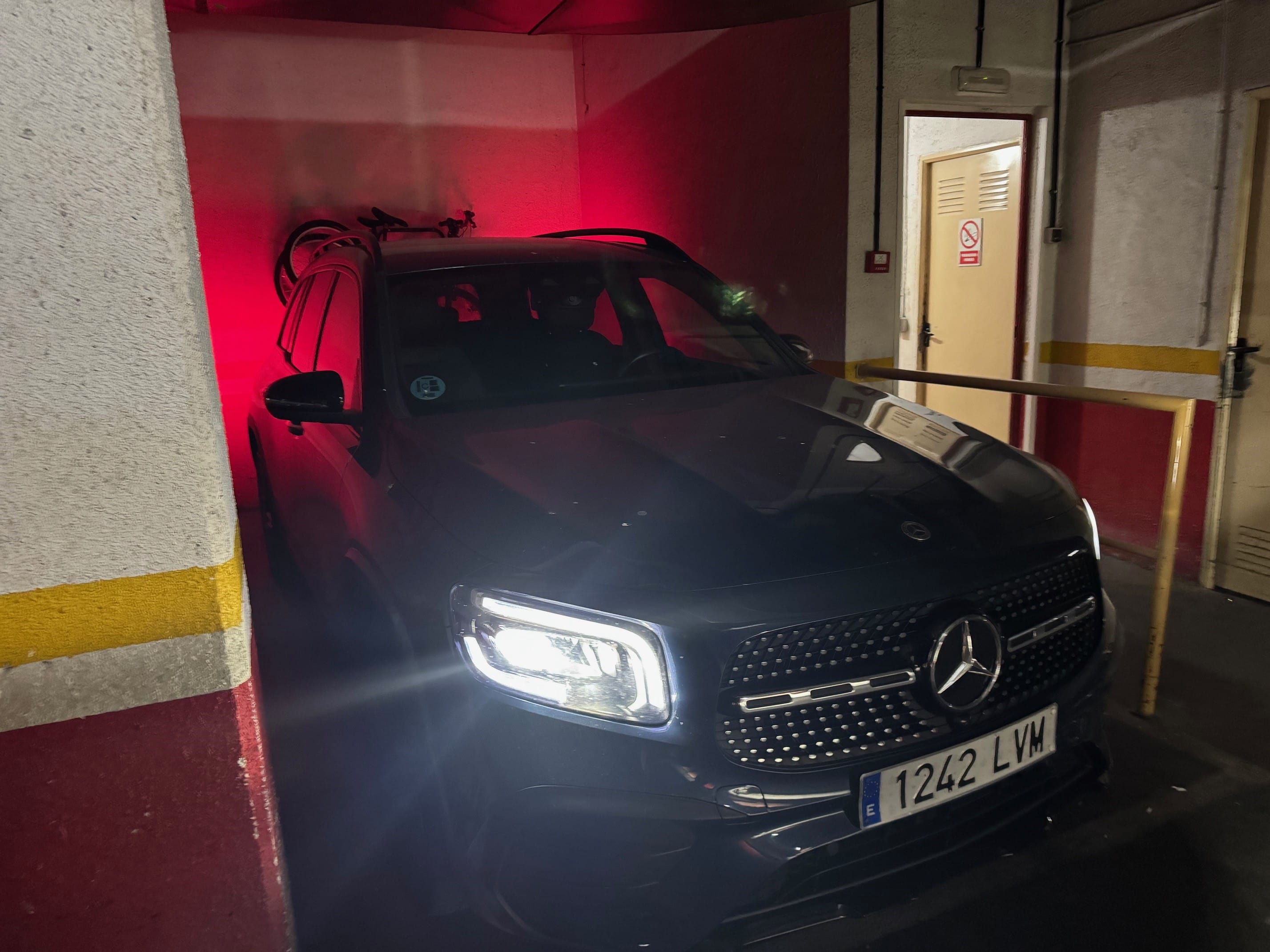 Mercedes-Benz GLB 250 con Aire acondicionado