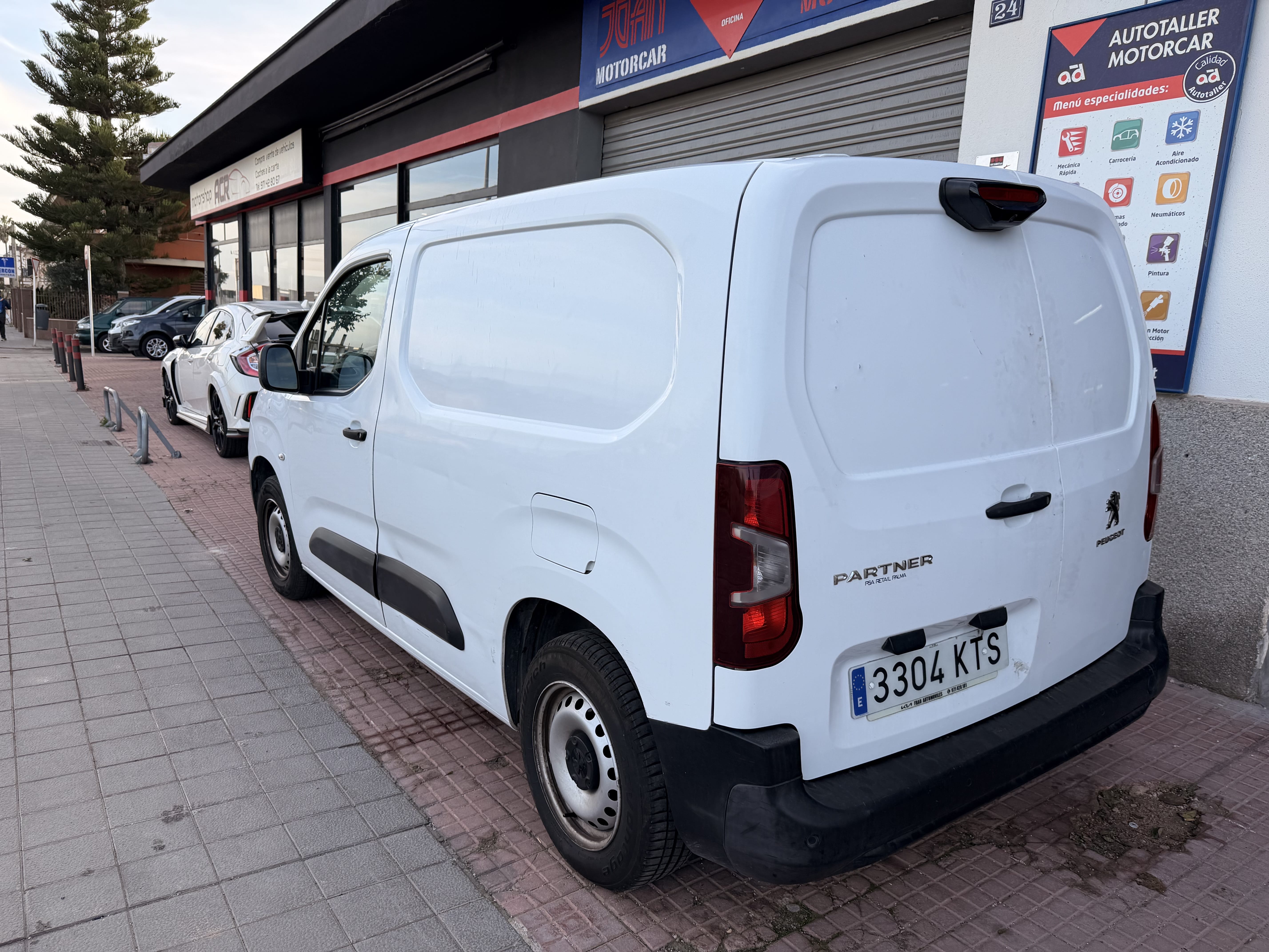 Peugeot Partner Furgoneta con Aire acondicionado