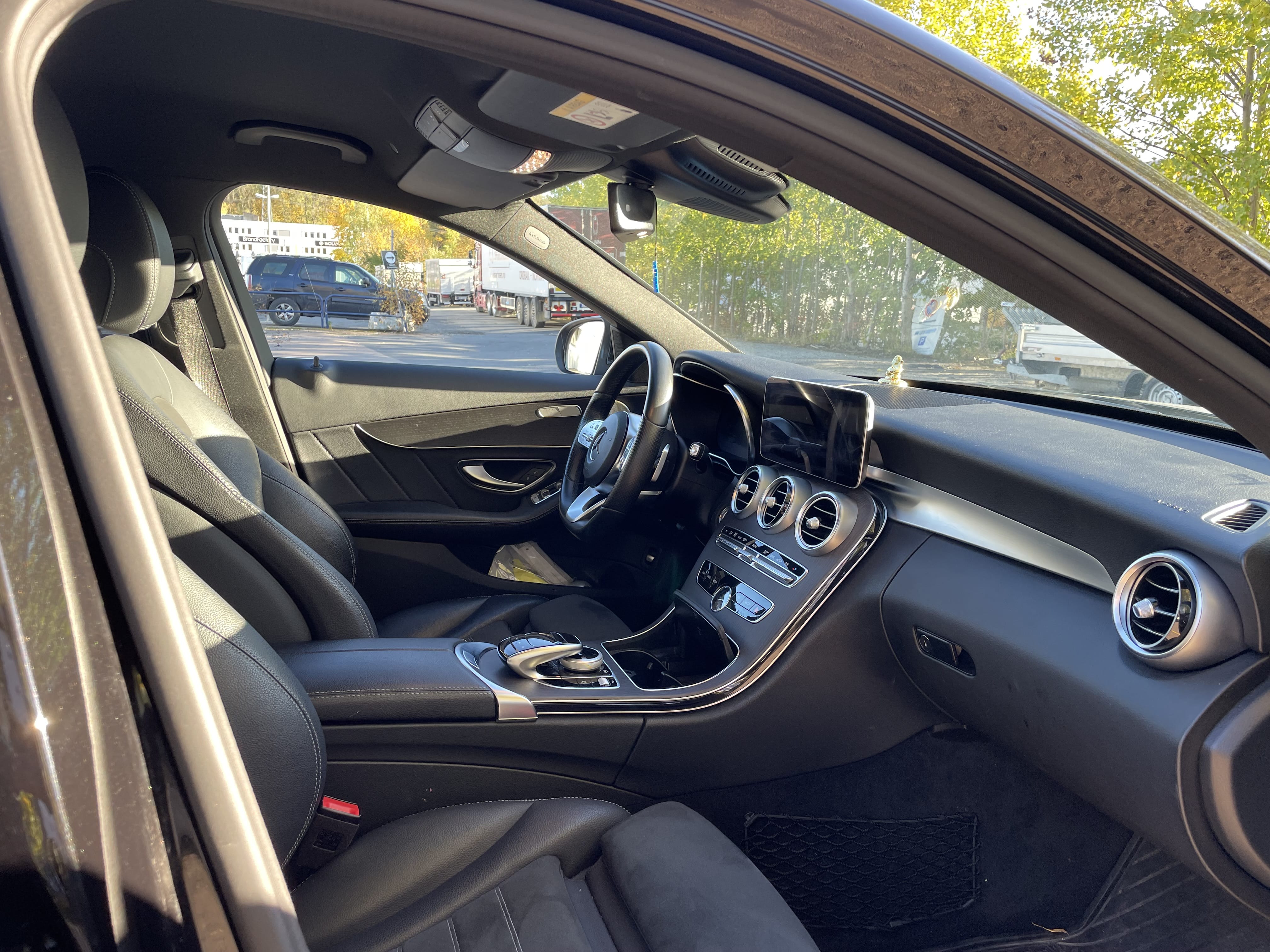 Mercedes-Benz C-Klasse 1.5 Hybrid  Stationwagan 4*4 (2019 model) med GPS