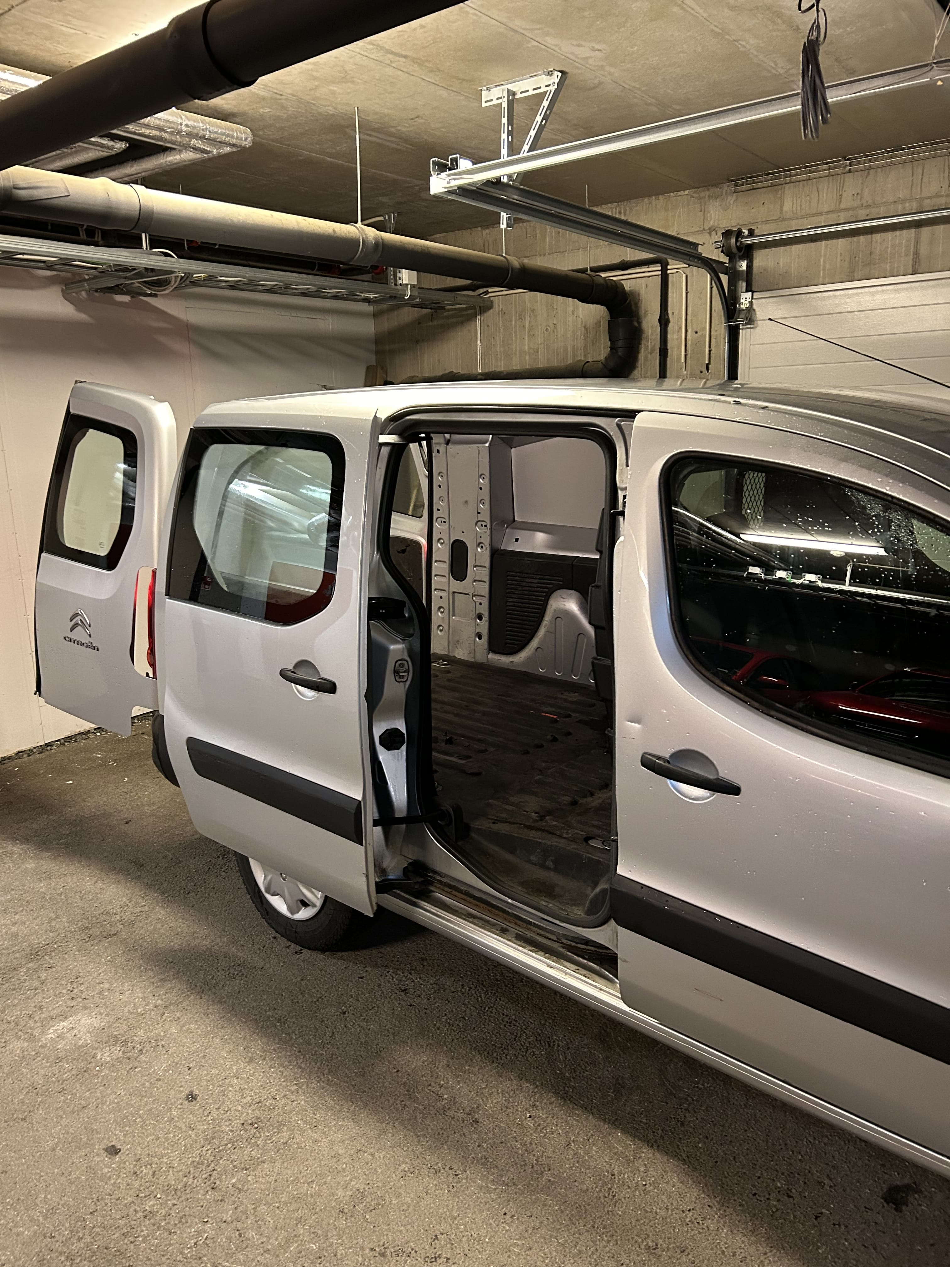 Citroen Berlingo avec Entrée audio / iPod