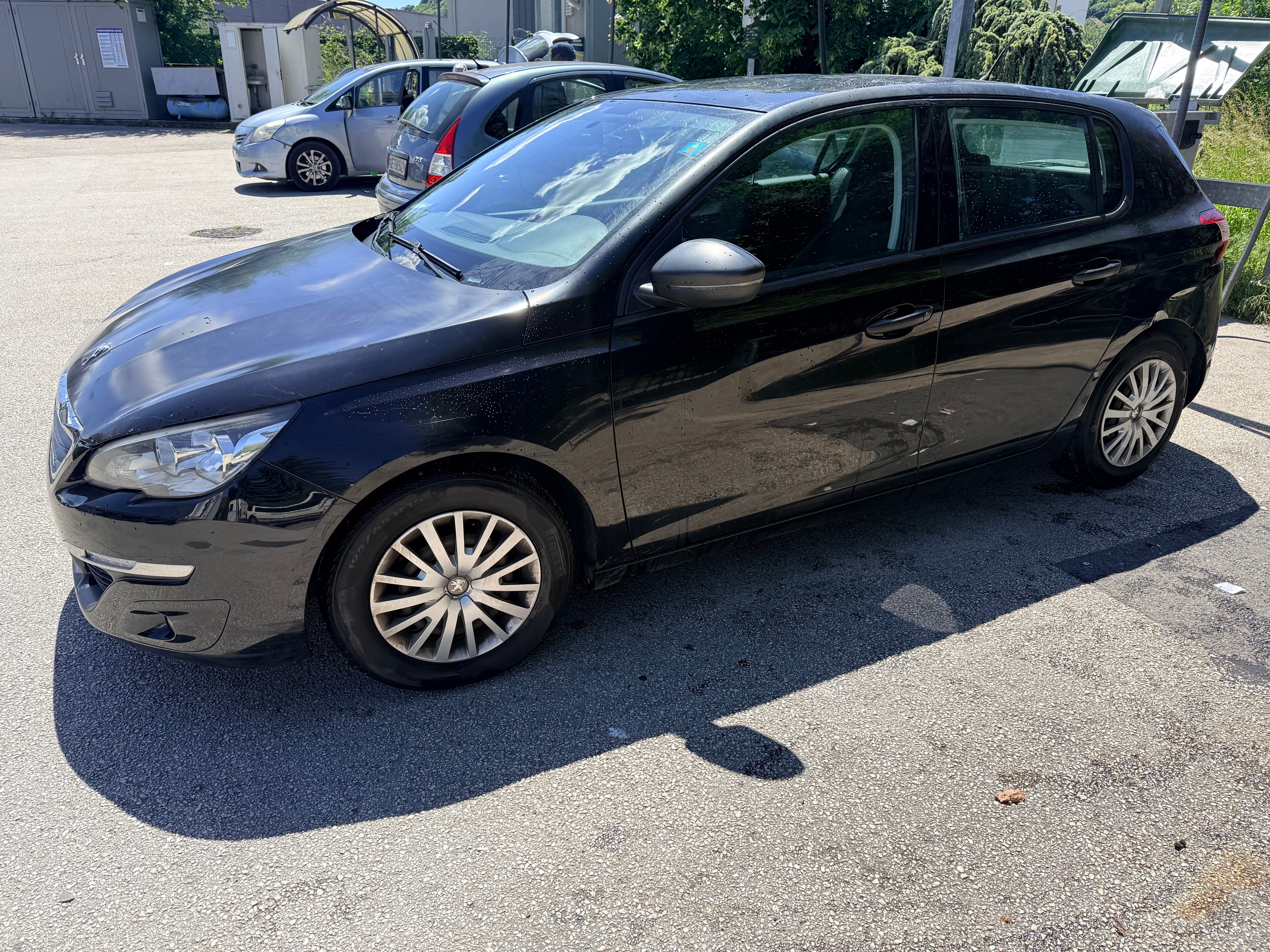 Peugeot 308 avec Climatisation