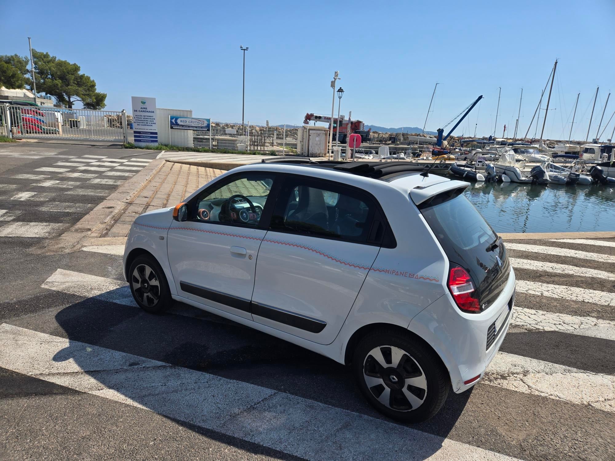 Renault Twingo III avec Climatisation