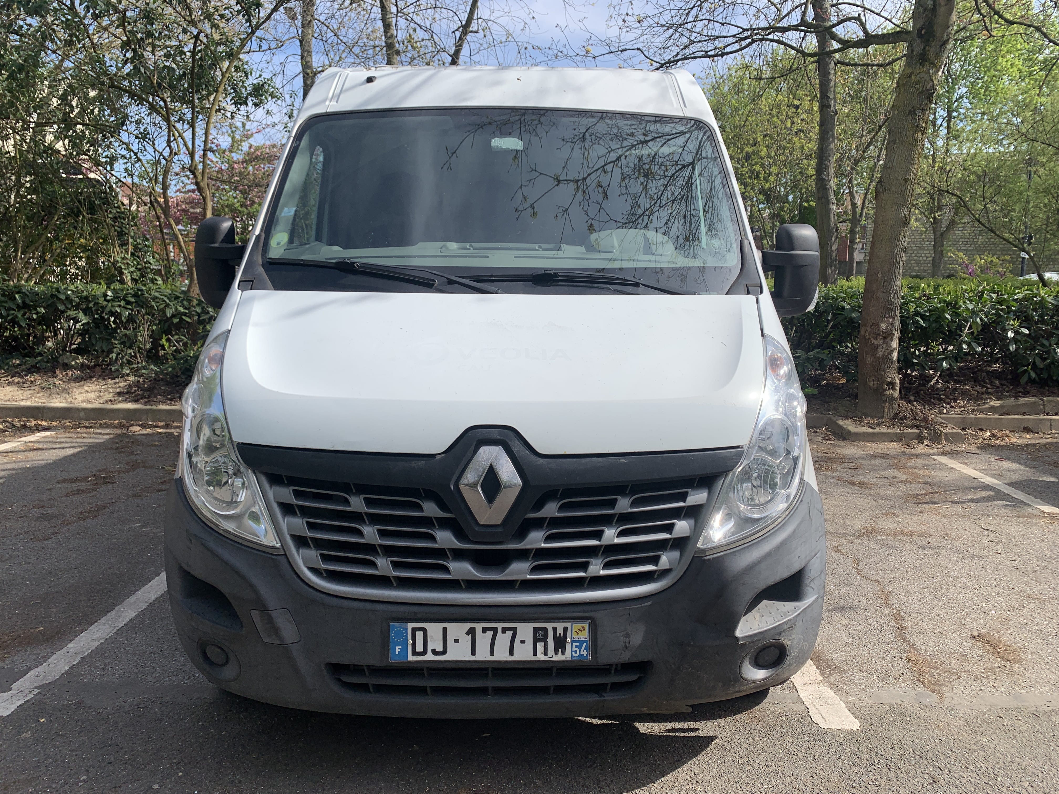 Renault Master L2H2 - 10,3m3 - Diesel - 004