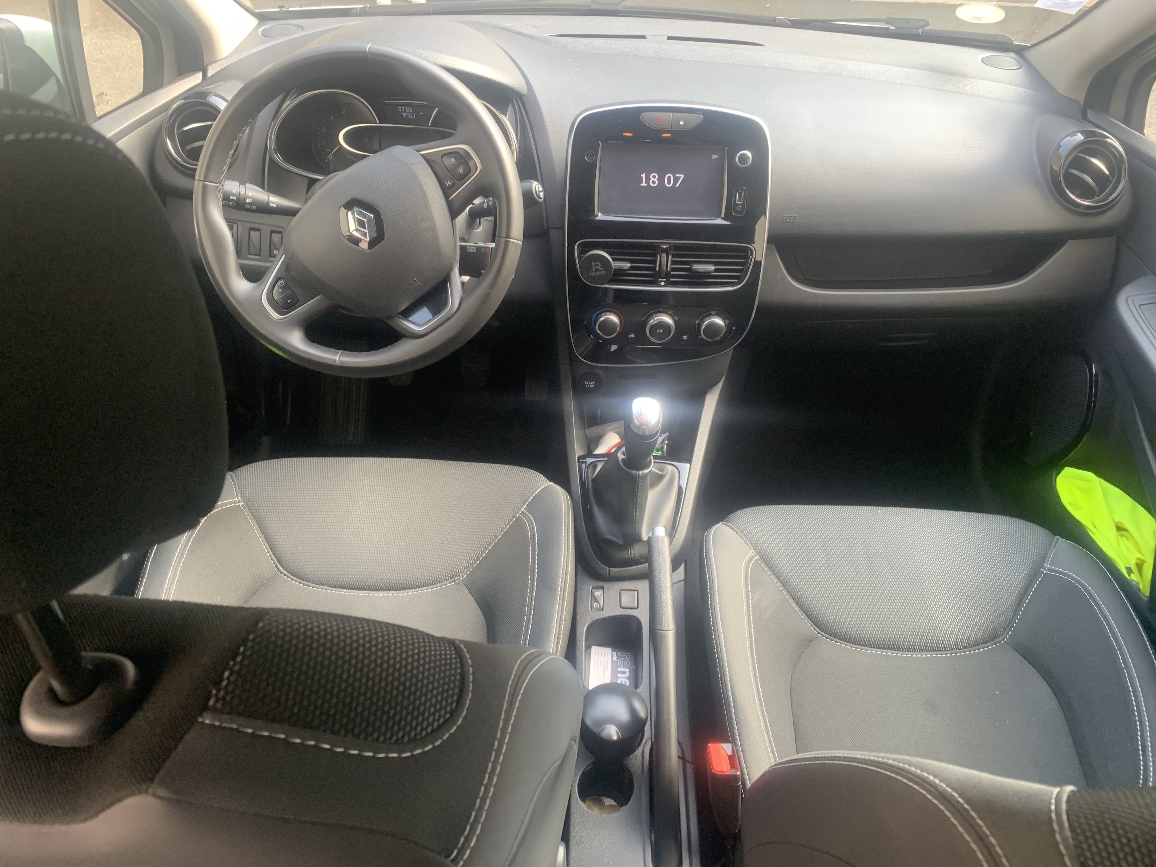 Renault Clio avec GPS
