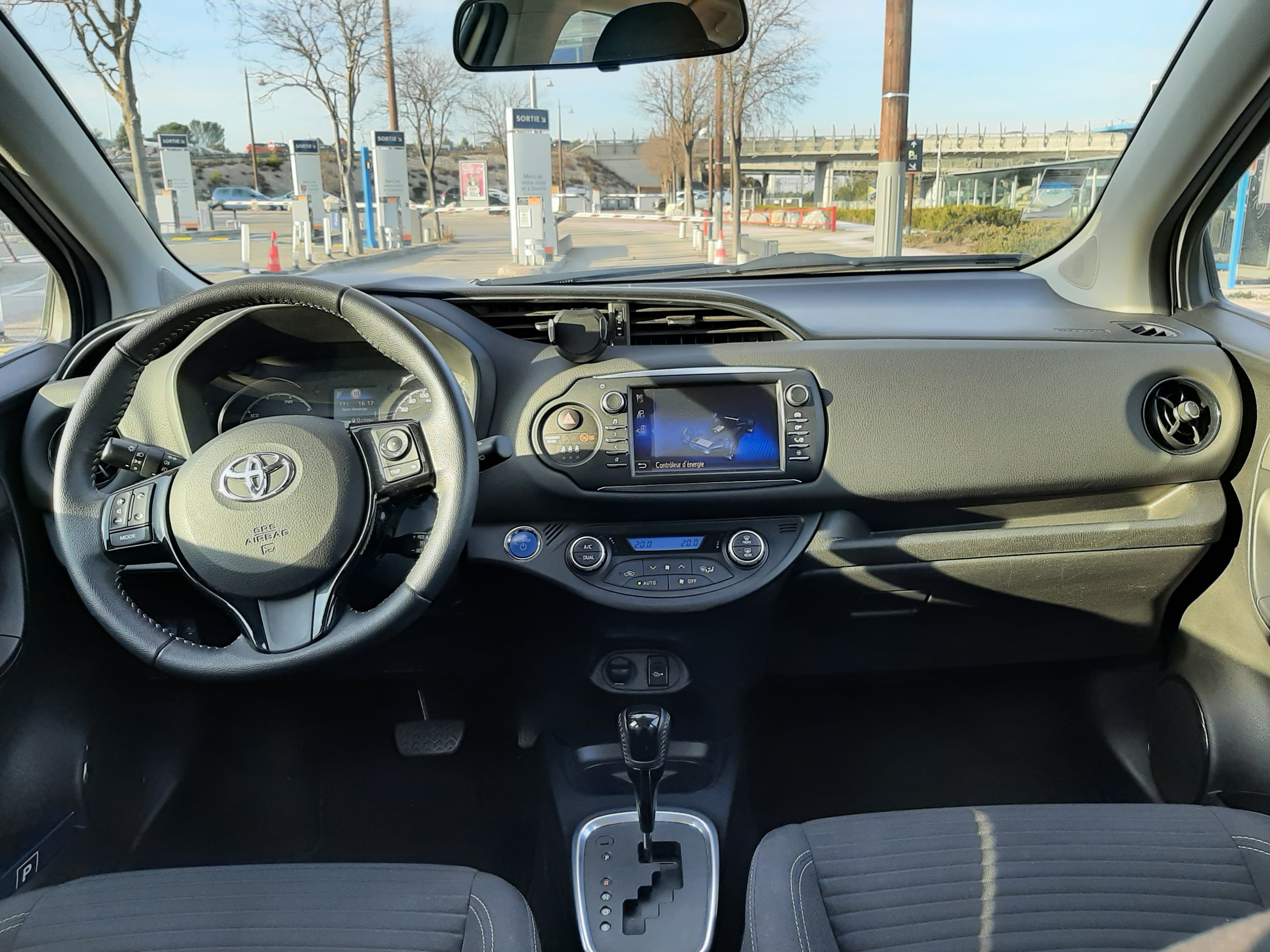 Toyota Yaris Hybride avec Régulateur de vitesse