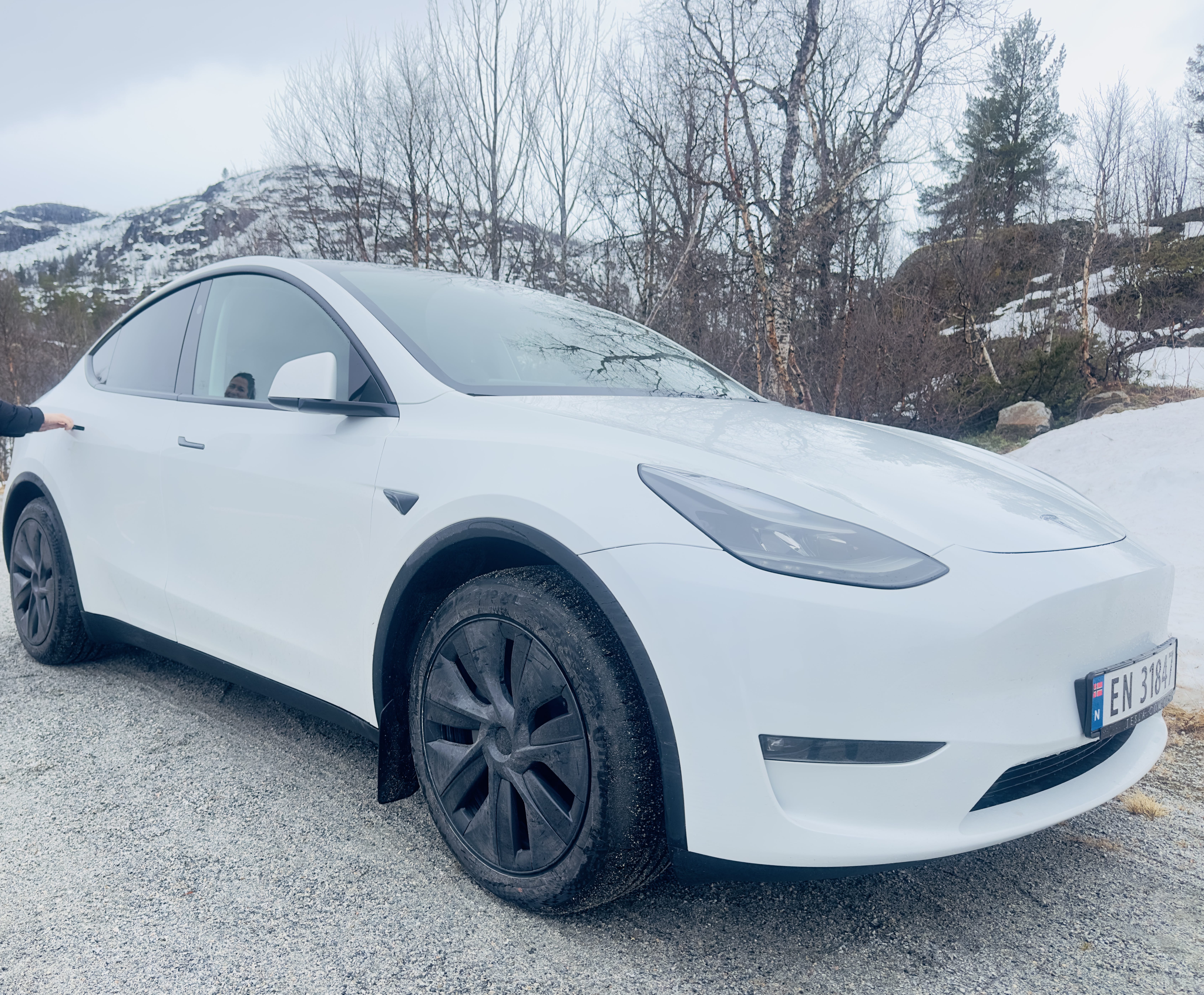 Tesla Model Y Long Range  7seter AWD, 2025, Elektrisk, automatisk, 7 seter