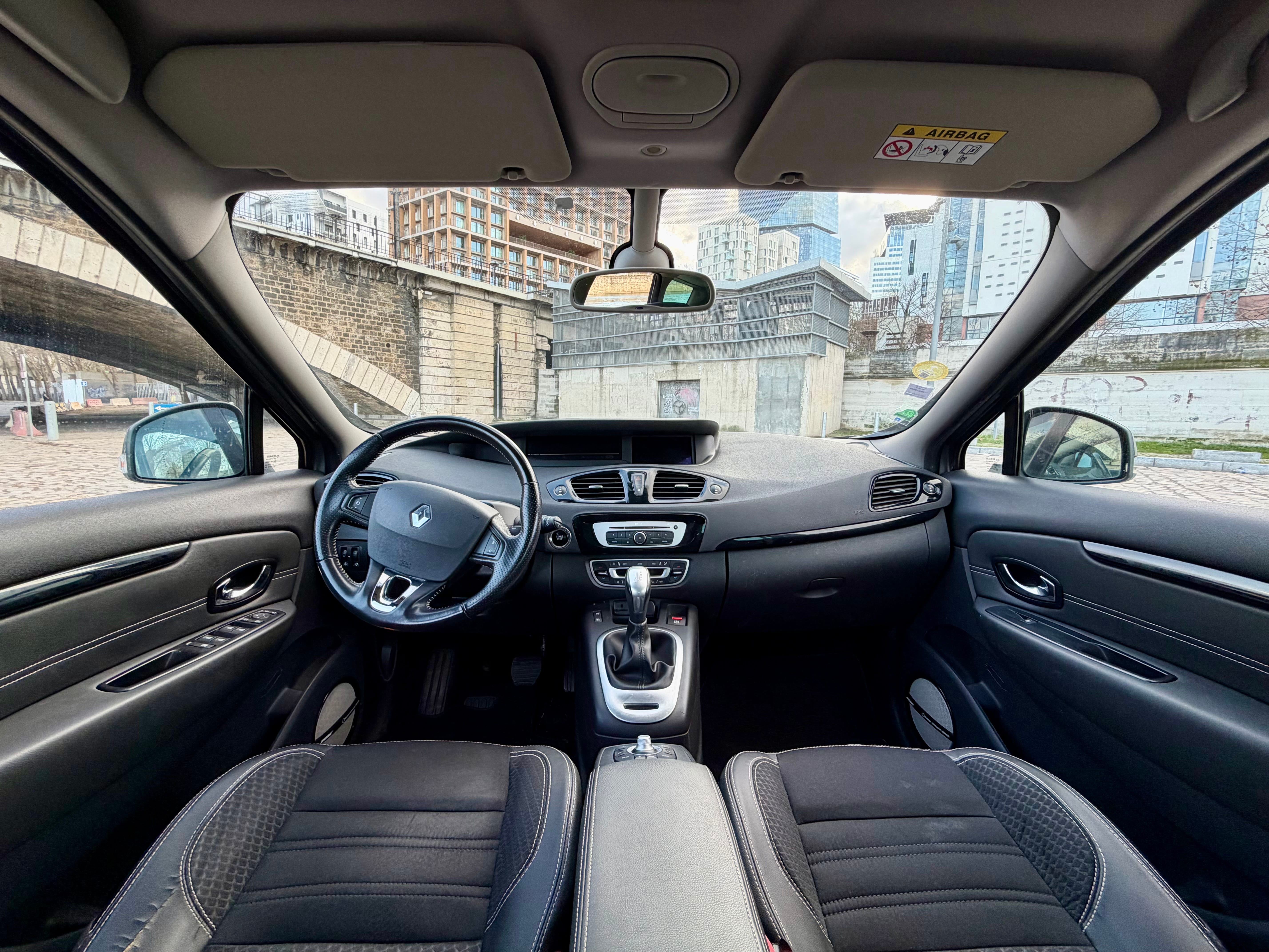 Renault Mégane Grand Scenic avec GPS