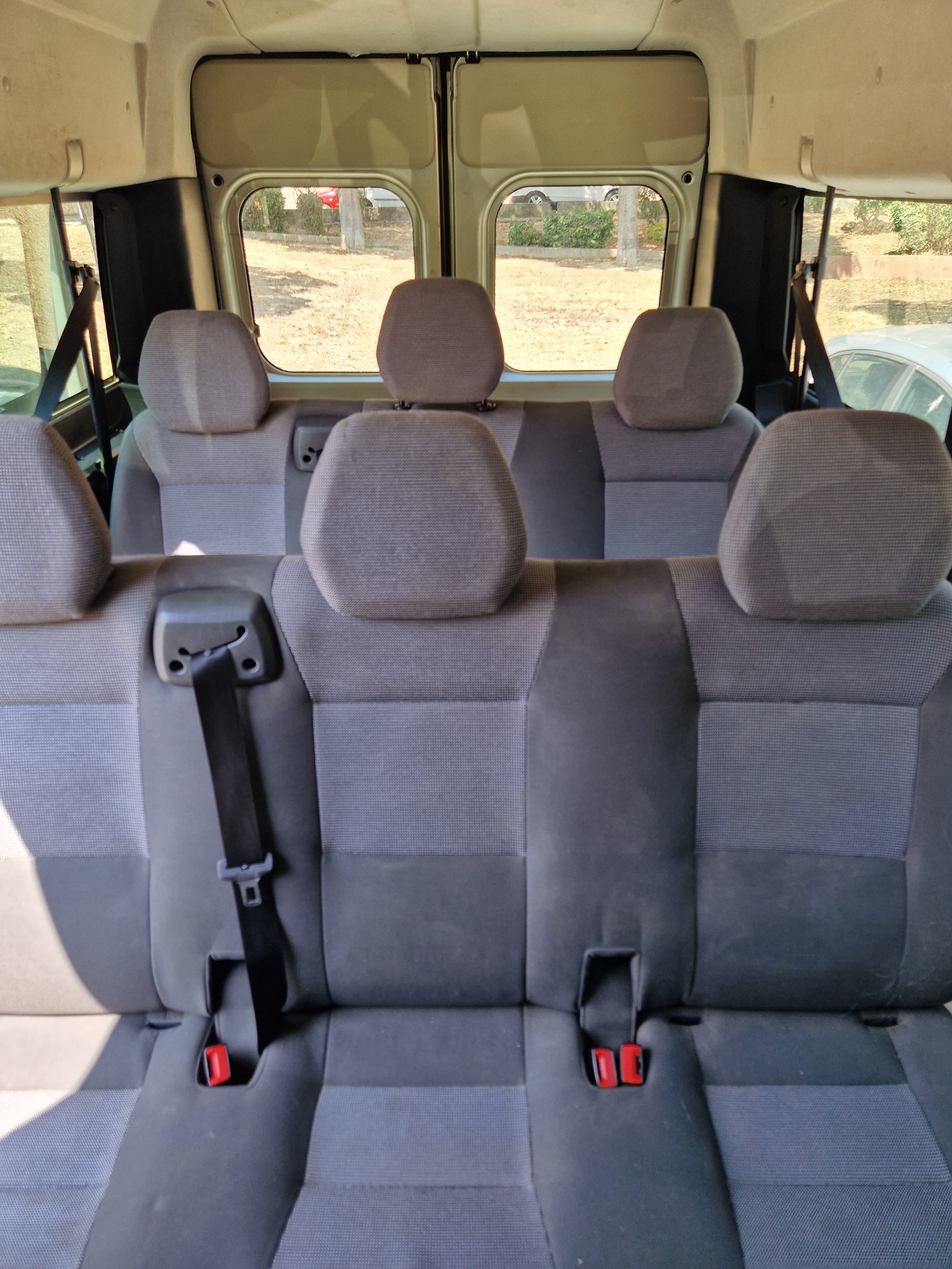 Peugeot Boxer Combi 9 places avec Audio Bluetooth