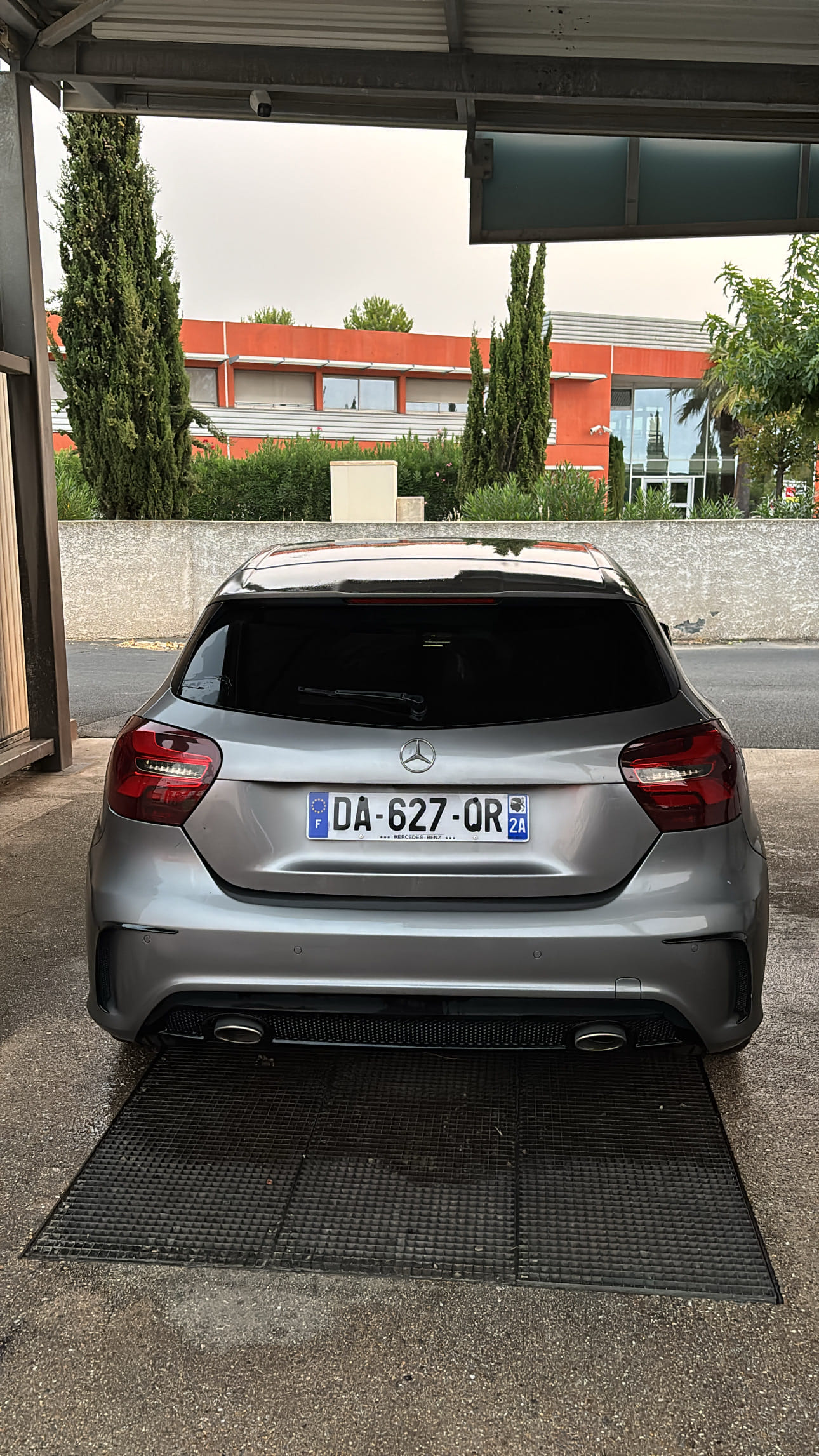 Mercedes-Benz Classe A 220 avec GPS