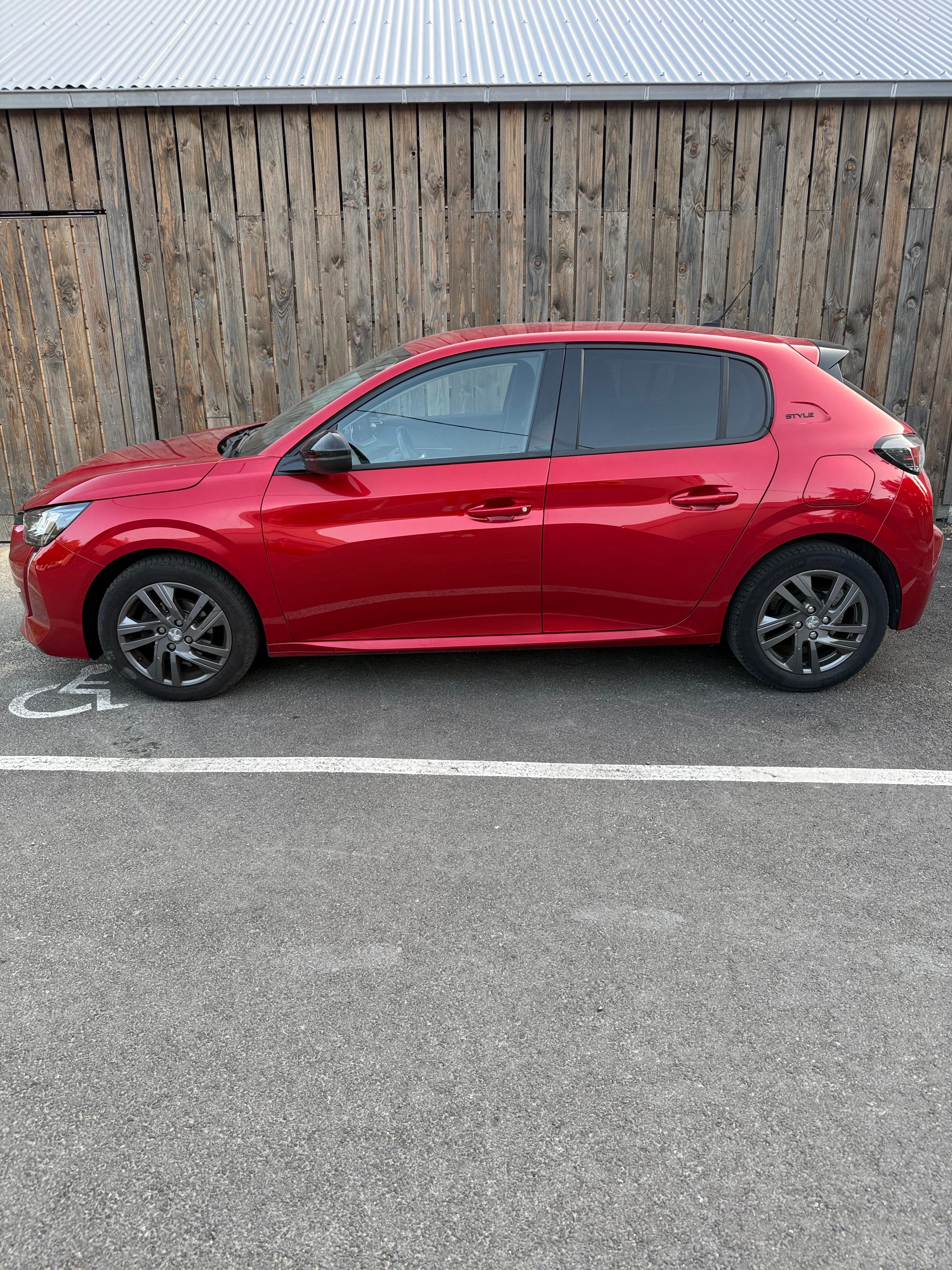 Peugeot 208 mit Klimaanlage