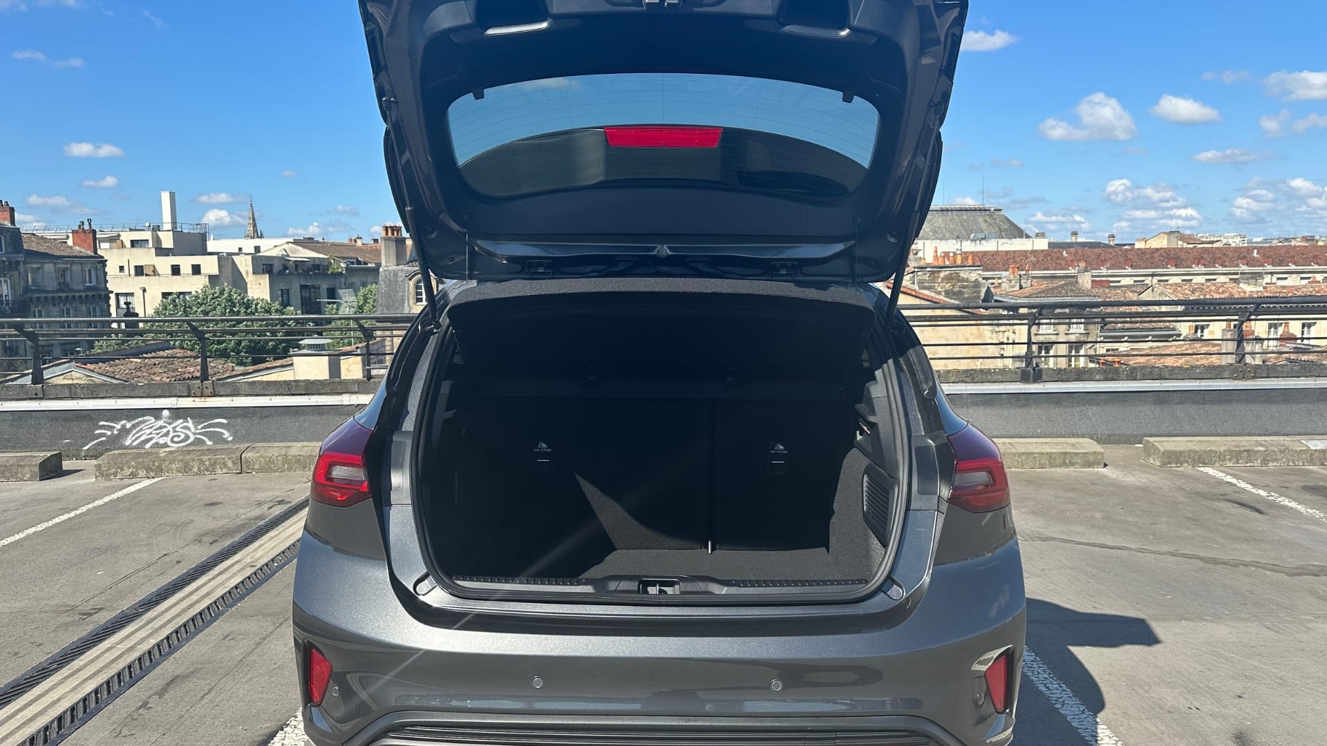 Ford Focus ST Line AUTO | Hybride 5.4L | GARE ST-JEAN (750m) avec Android Auto