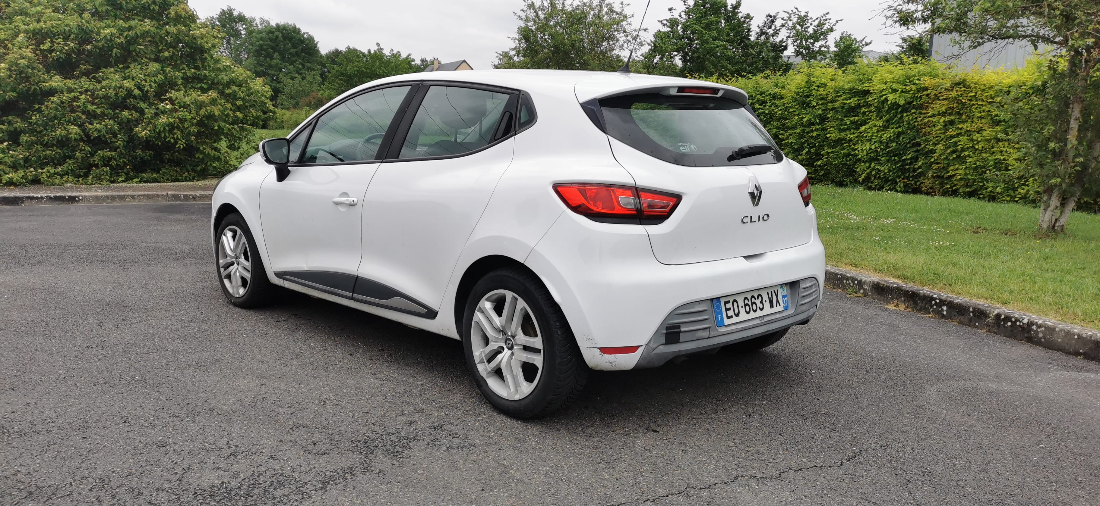 Renault Clio 1.5 dci avec Climatisation