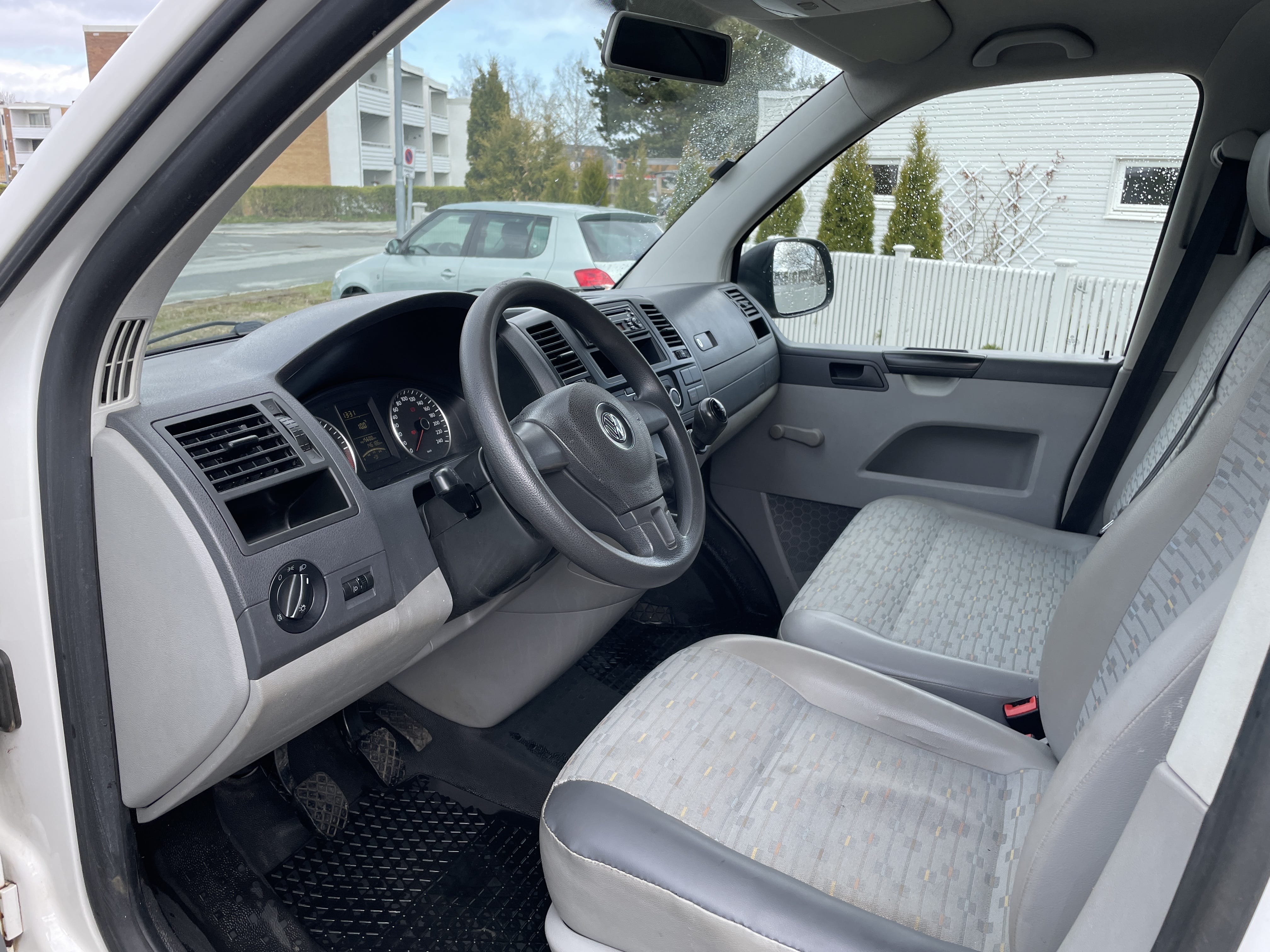 Volkswagen Transporter med Vinterdekk