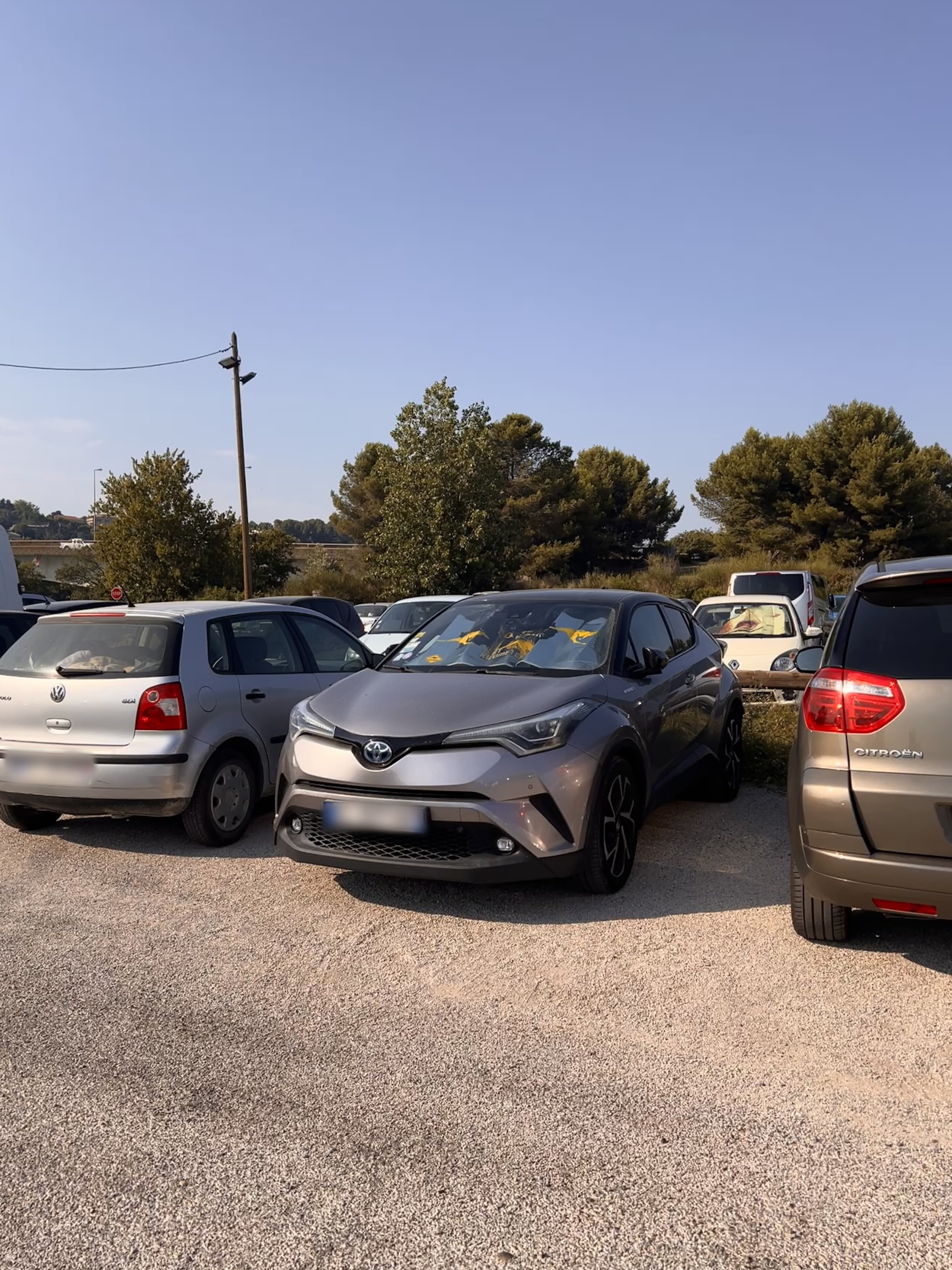 Toyota C-HR Hybrid avec Climatisation