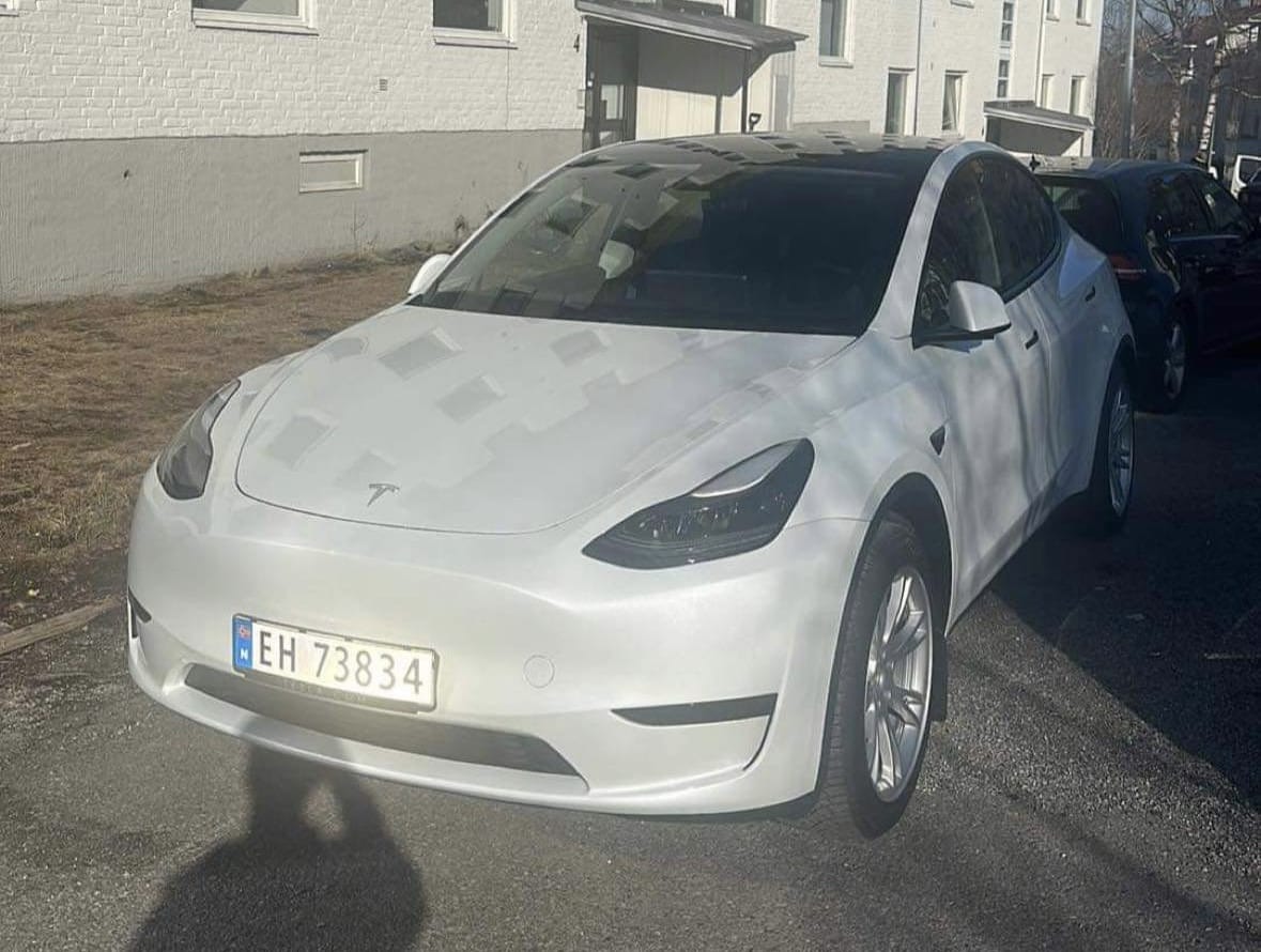 Tesla Model Y, 2024, Elektrisk, automatisk