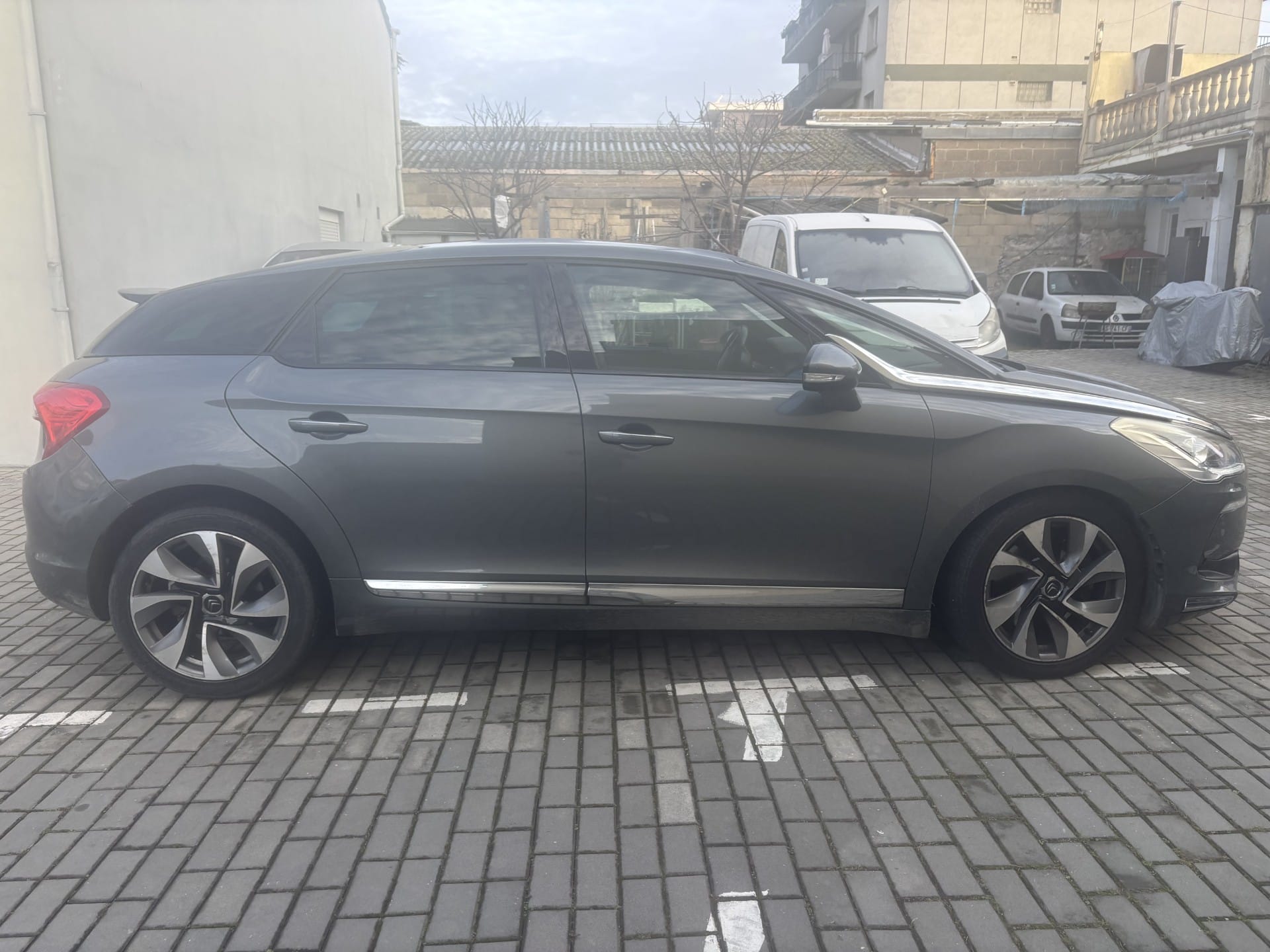 DS 5 avec Climatisation