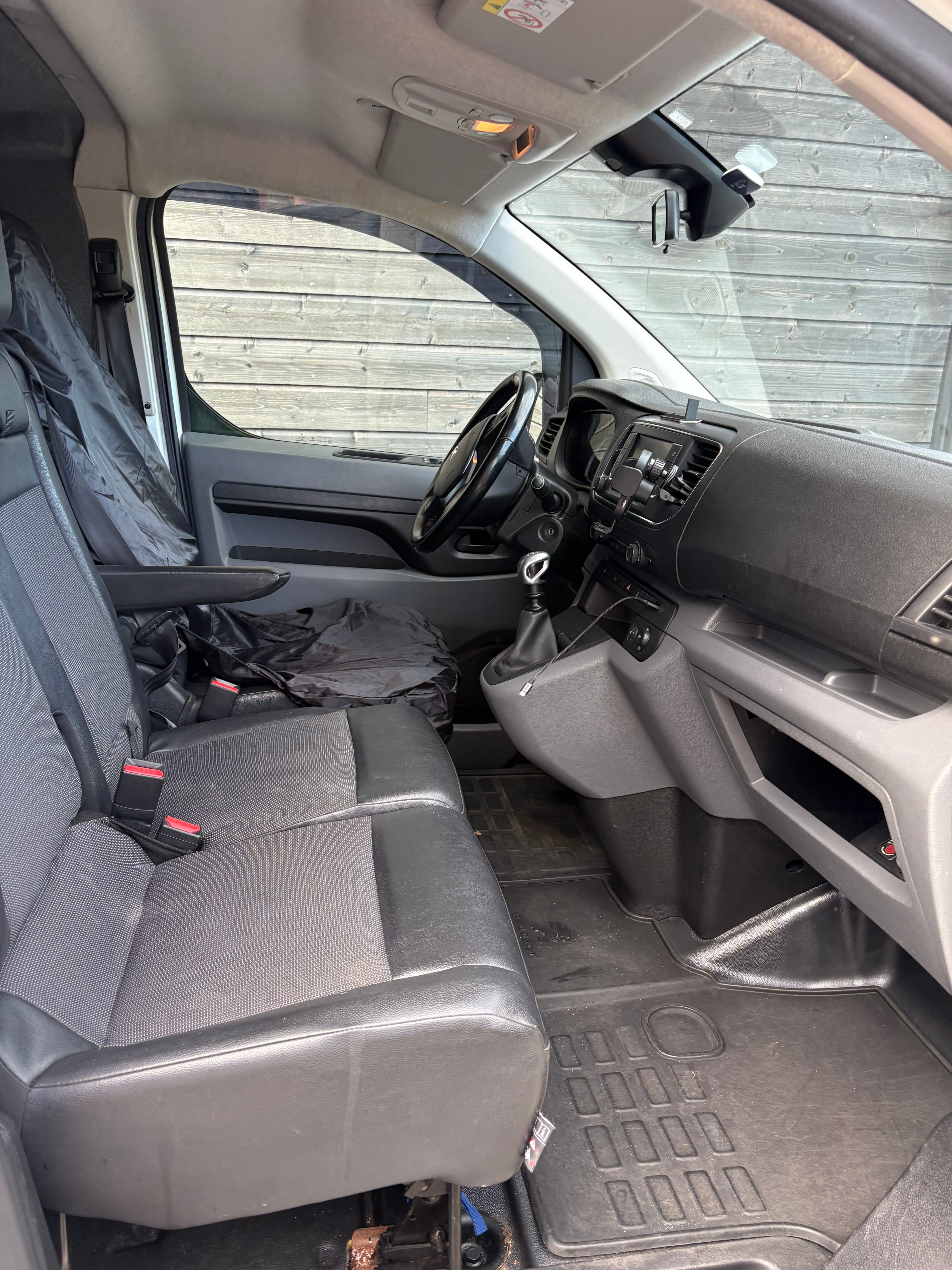 Peugeot Expert med GPS