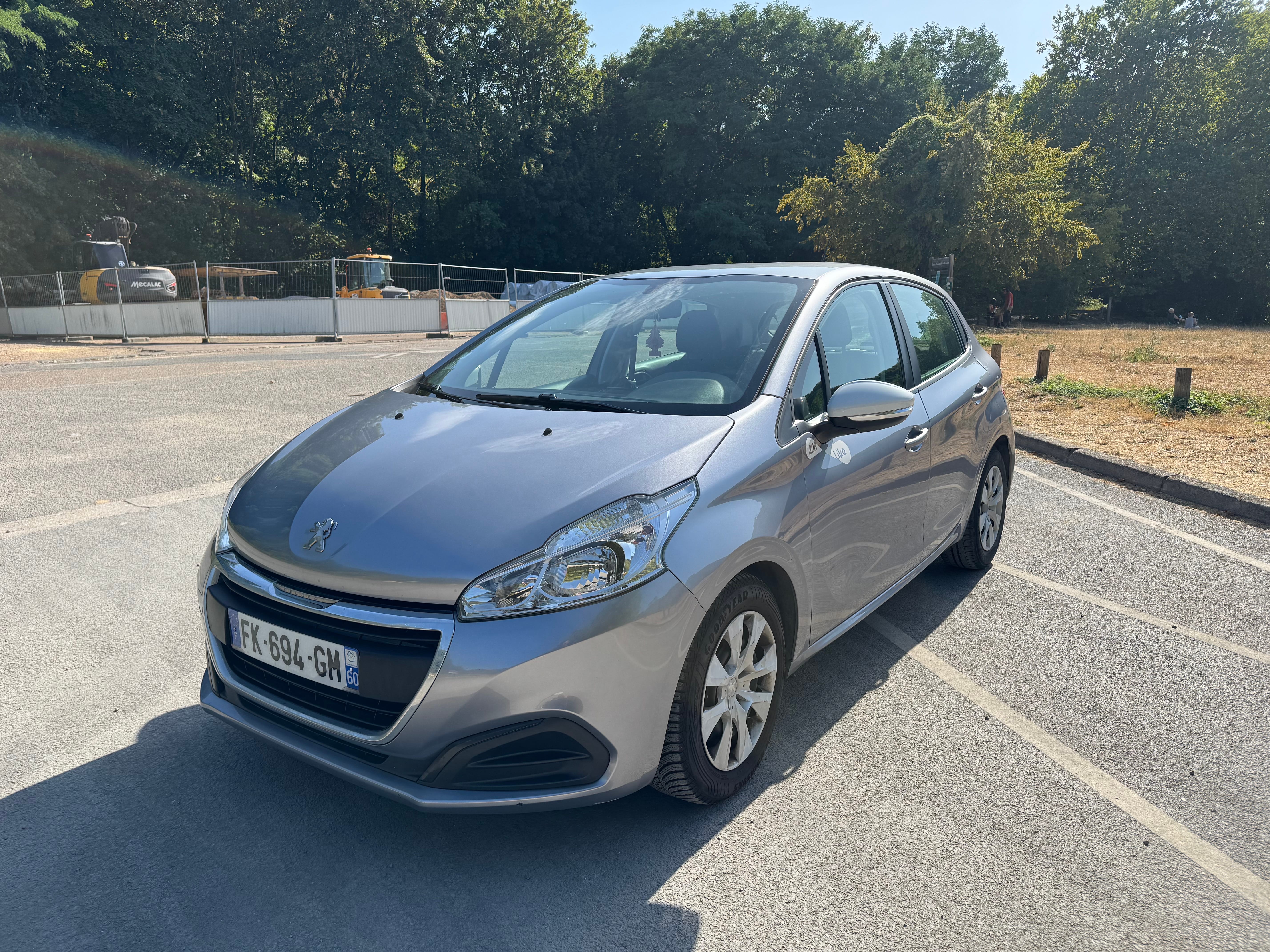 Peugeot 208 1,2 68 cv, 2019, Essence 95