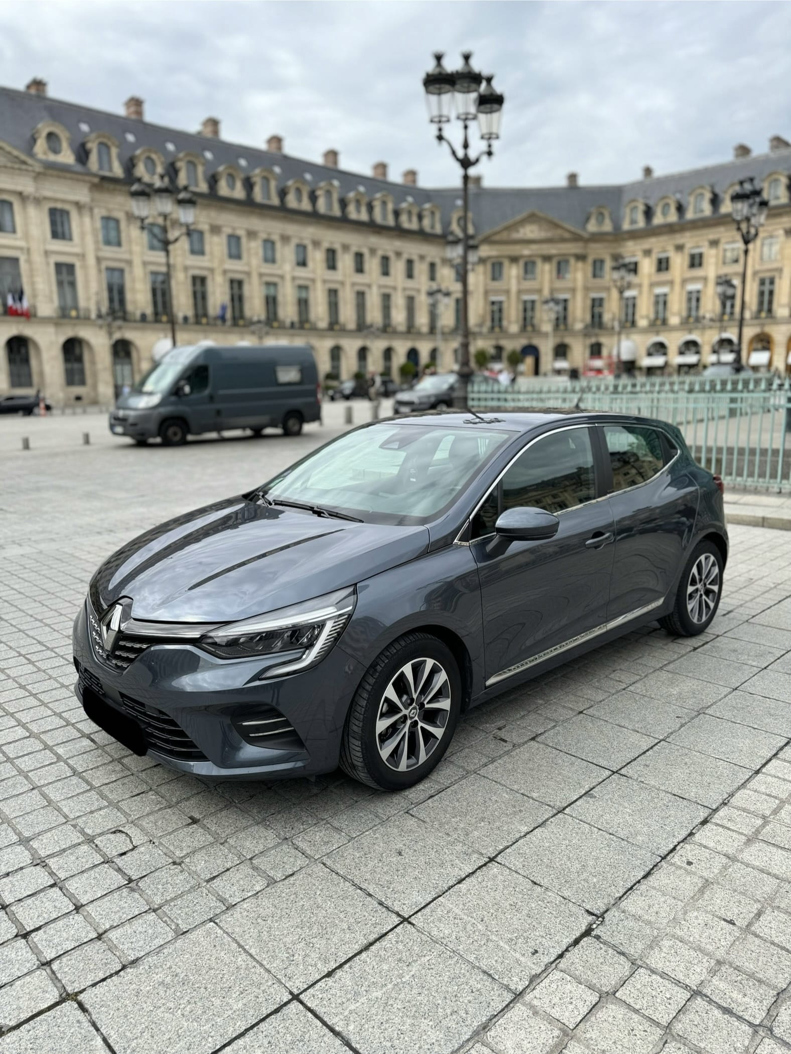 Renault Clio E-tech, 2021, Essence 98 / Électrique (hybride), automatique