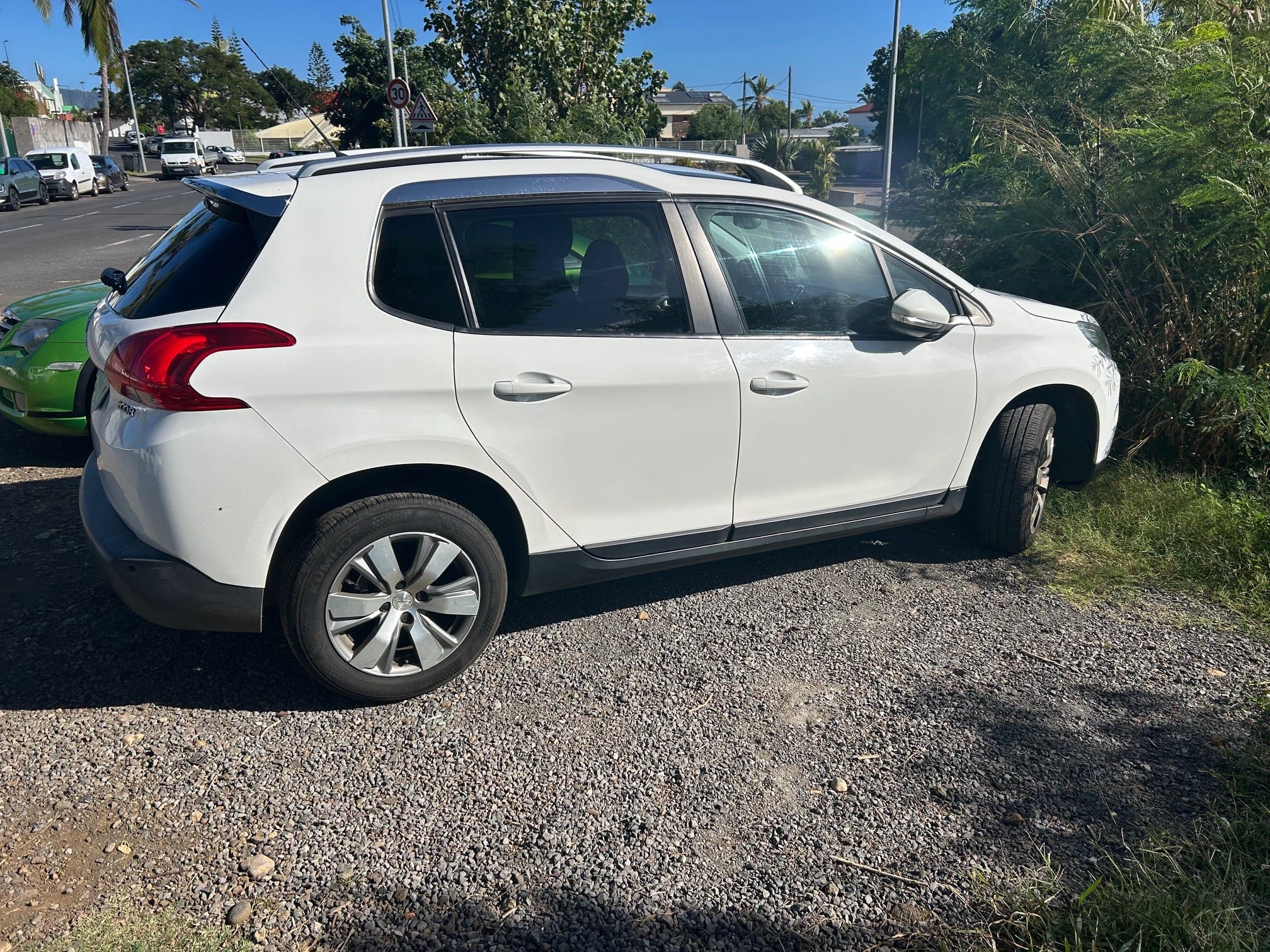Peugeot 2008 avec Climatisation