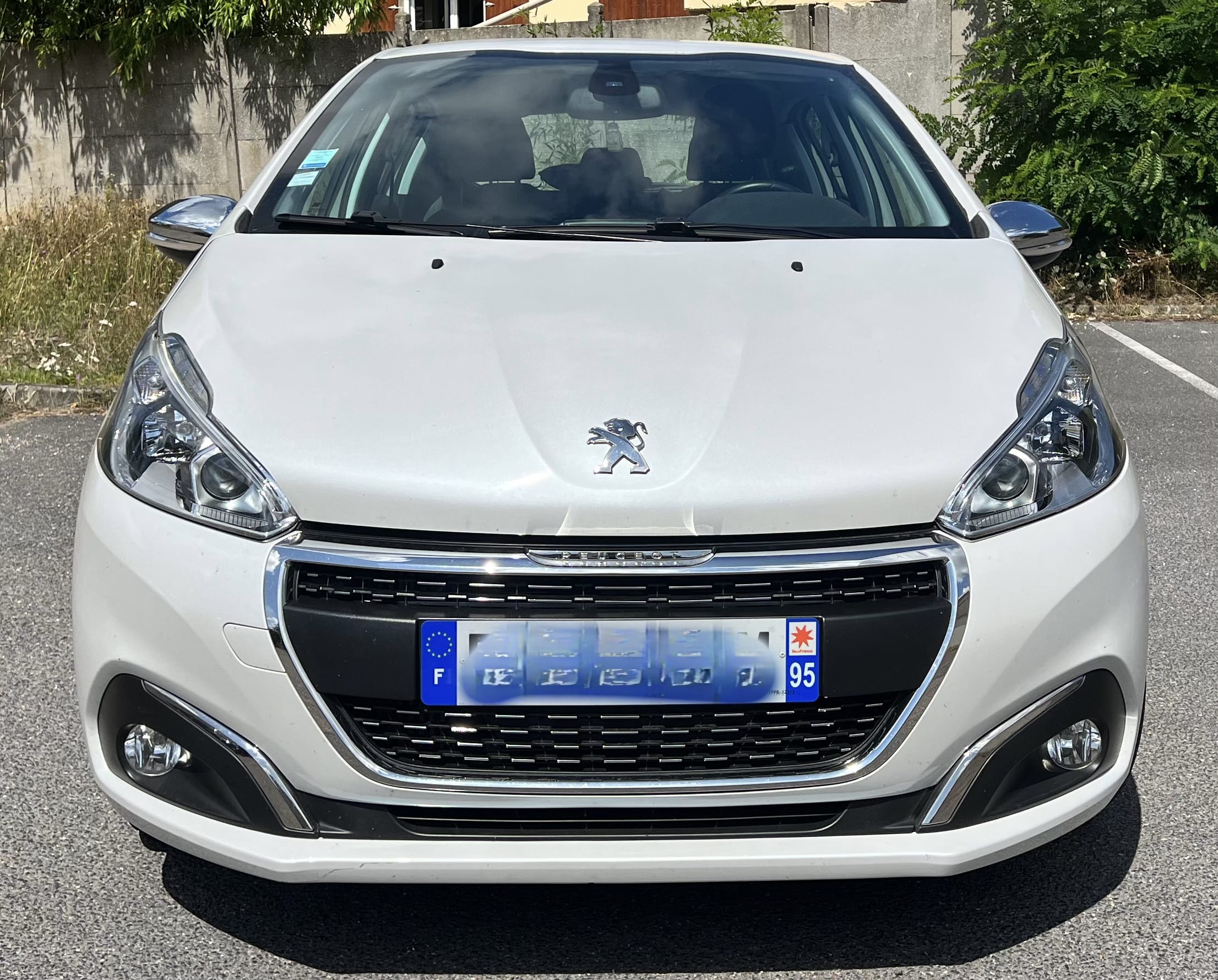 Peugeot 208, 2017, Essence 95