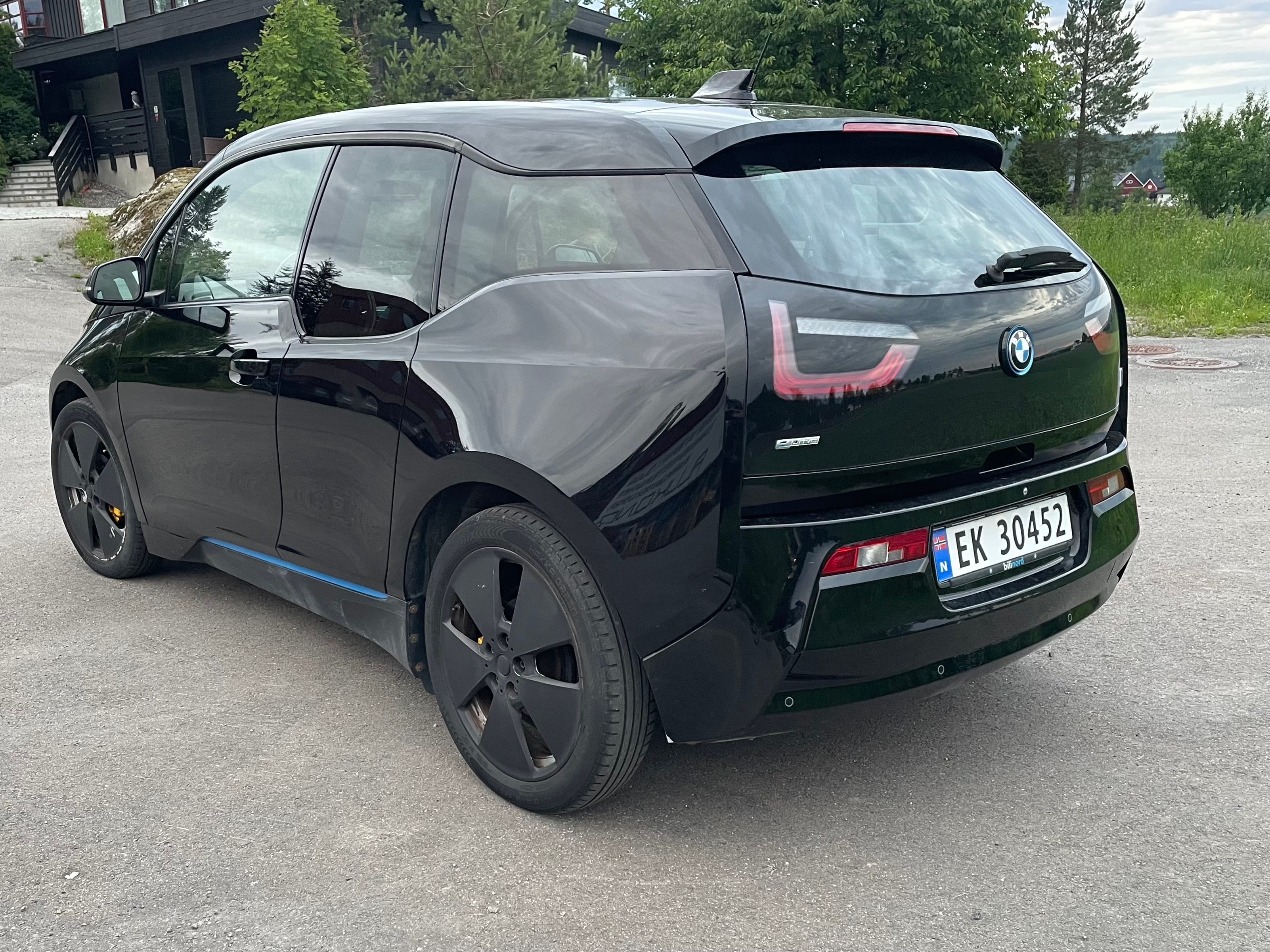 BMW I3 94 AH w/ Range Extender med GPS