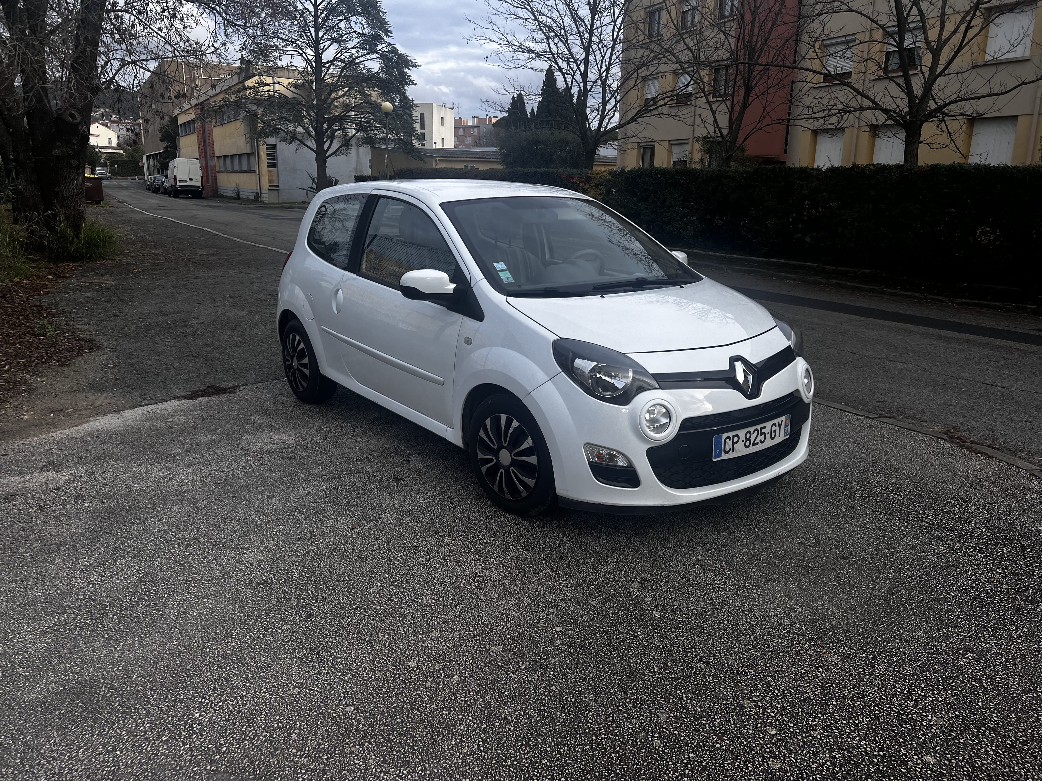 Renault Twingo II 1.2 75cv avec Climatisation