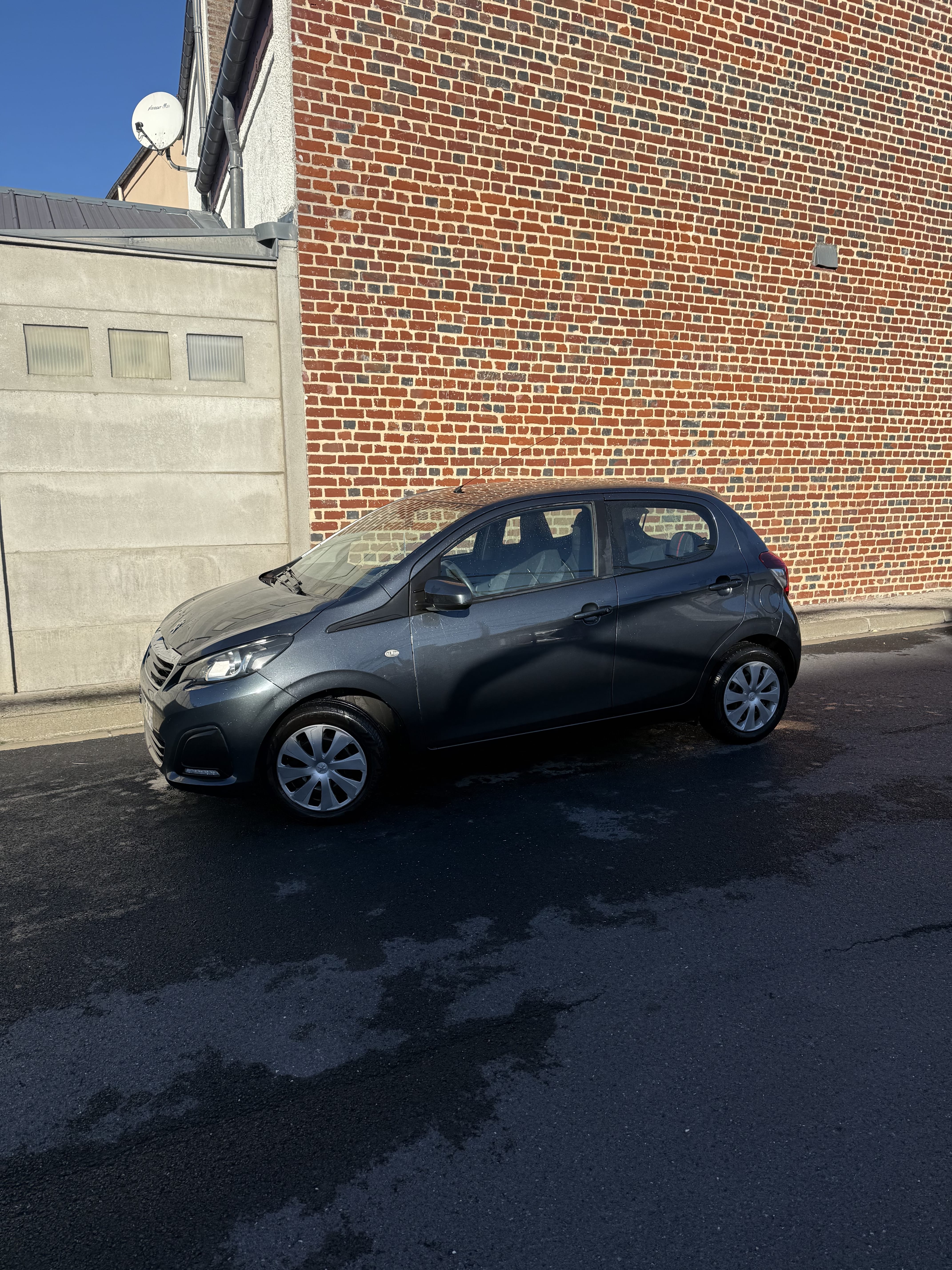 Peugeot 108 avec Climatisation