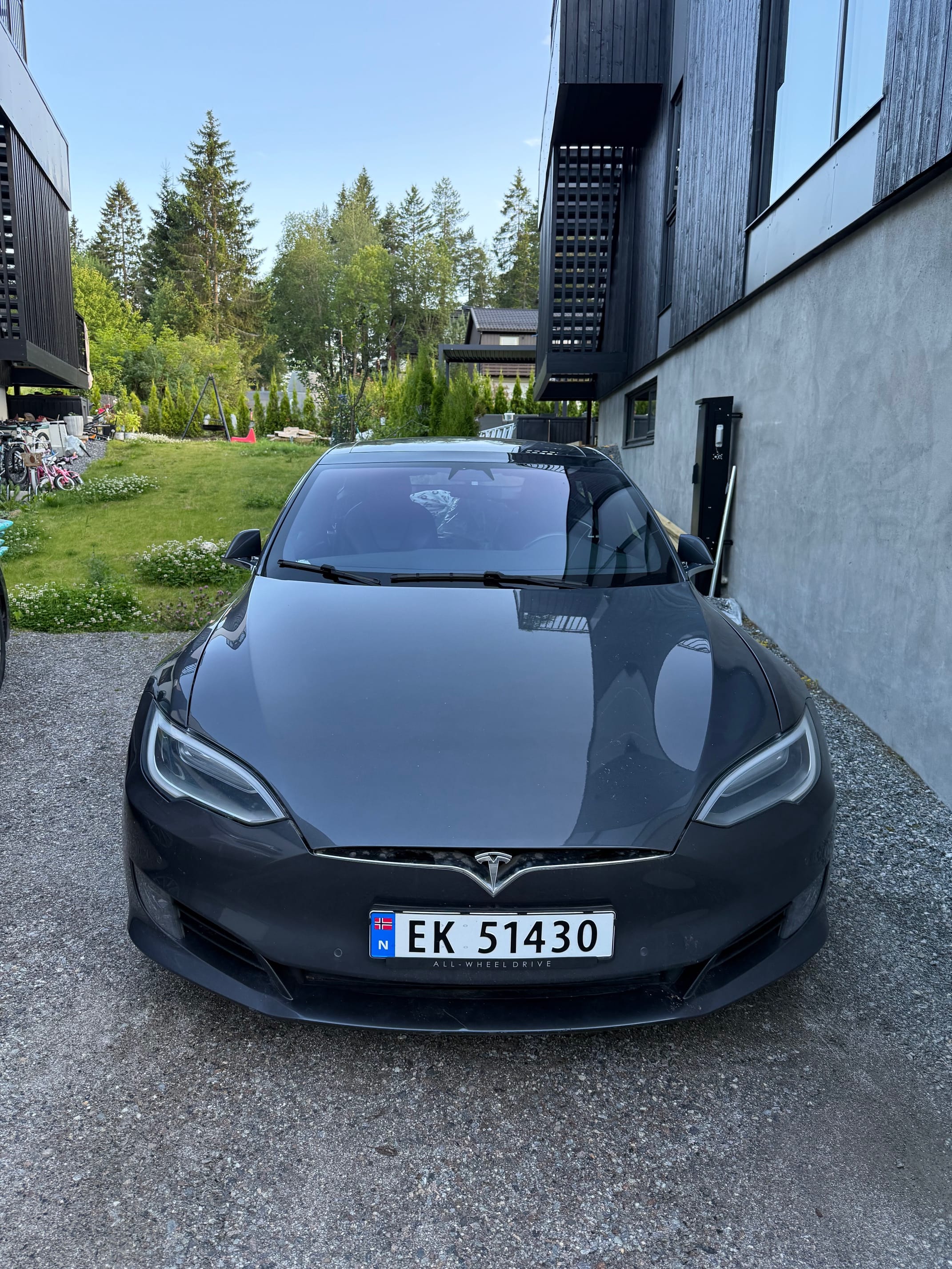 Tesla Model S 70D med Aircondition