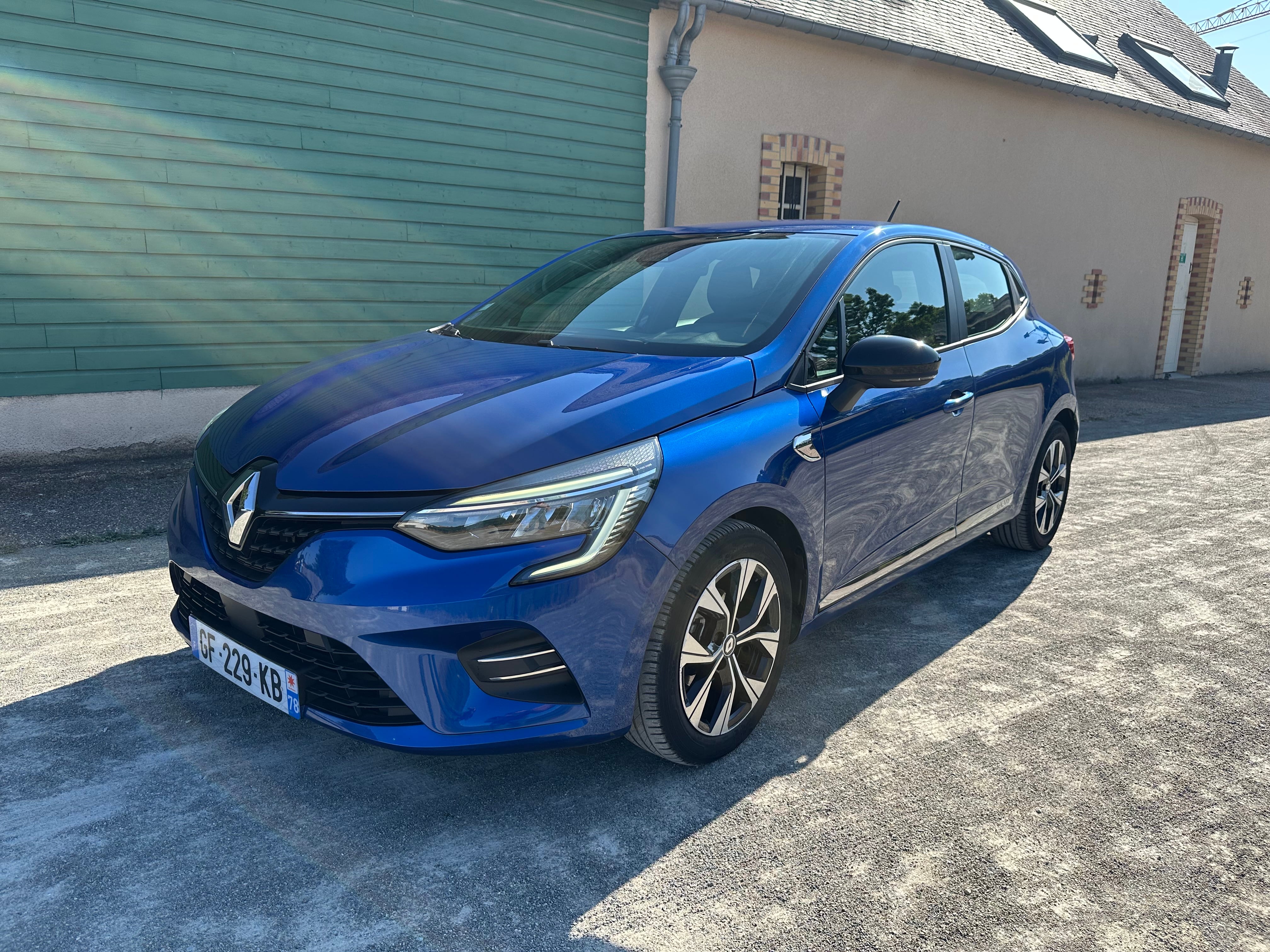 Renault Clio, 2022, Essence 95