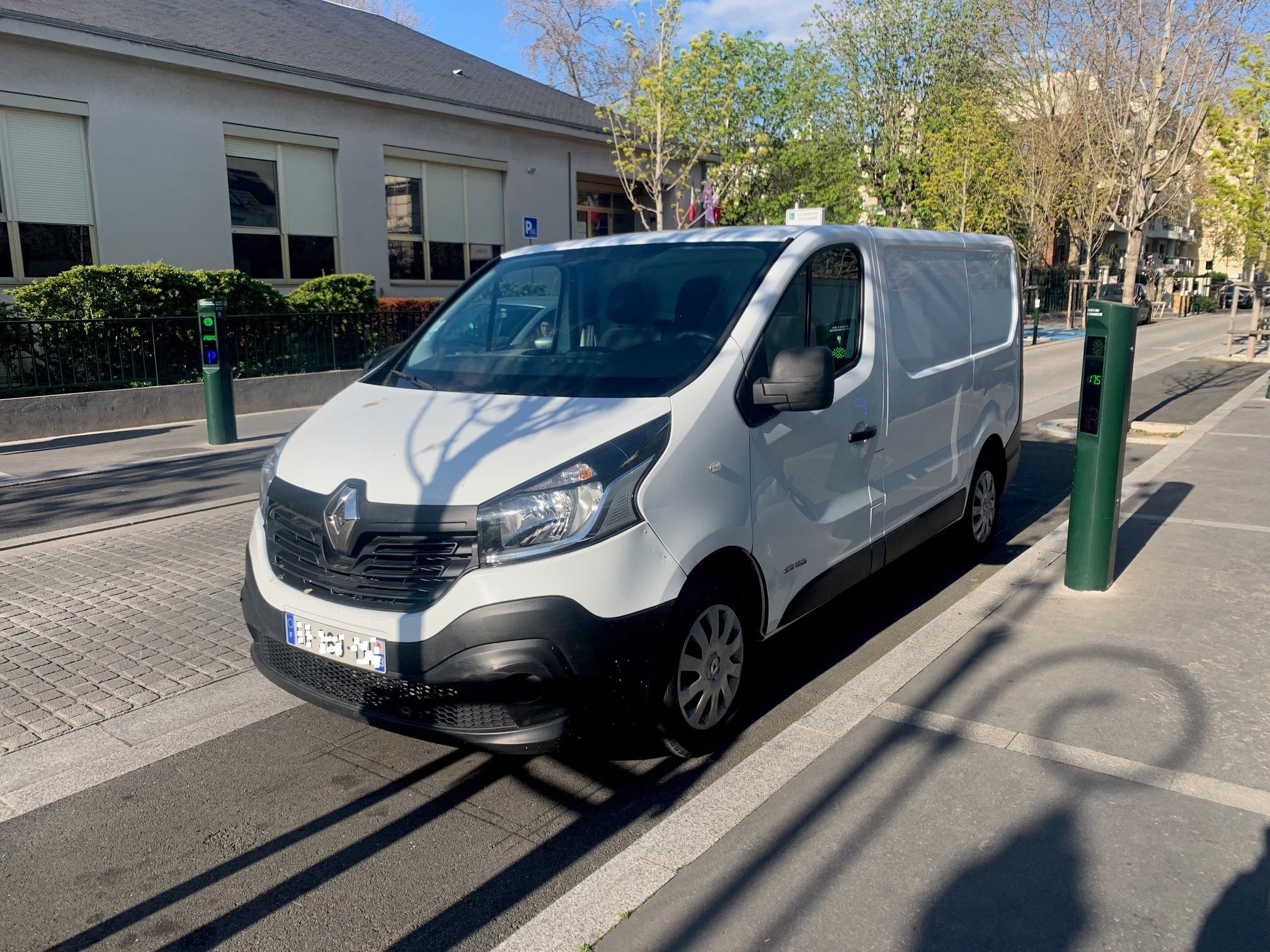 Renault Trafic 6m3 DCI 120cv Clim-Caméra recul-GPS-CarPlay - Android auto avec diable, 2016, Diesel