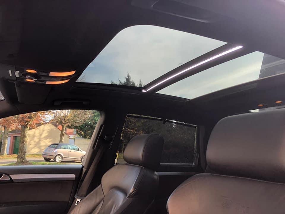 Audi Q7 3.0 TDI NOIR / TOIT OUVRANT / 7 places / CLIM / PUISSANT/ CONFORTABLE / LUXUEUX avec GPS