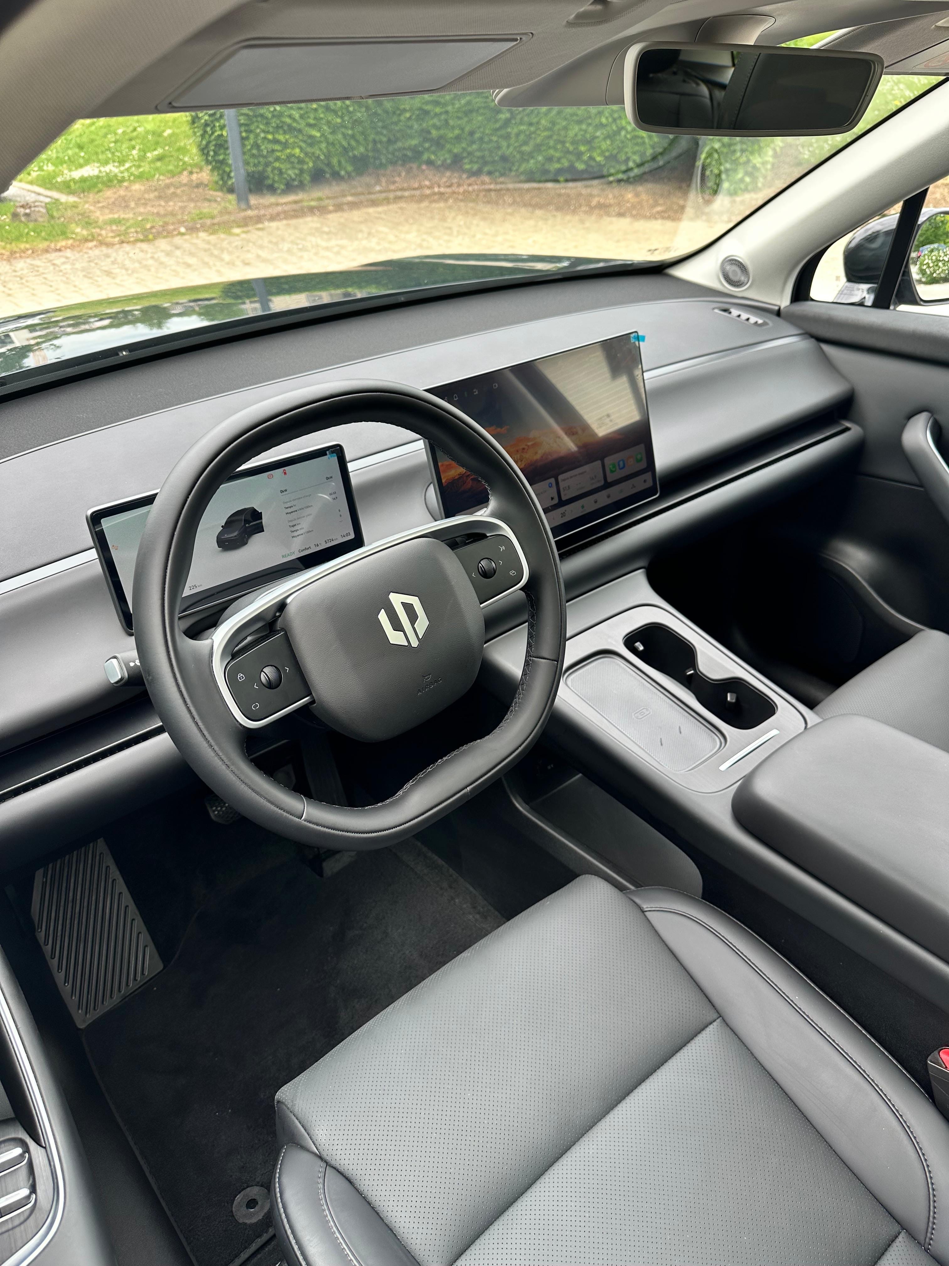 Leapmotor C10 REEV avec Caméra de recul